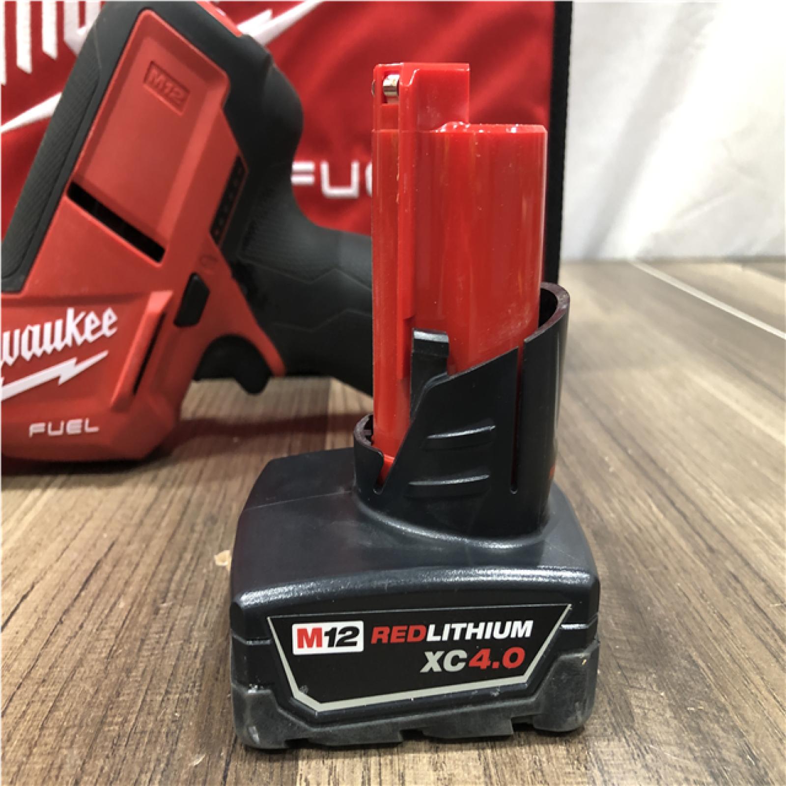 AS-IS Milwaukee FUEL 12V Lithium-Ion Brushless Cordless HACKZALL Reciprocating Saw Kit