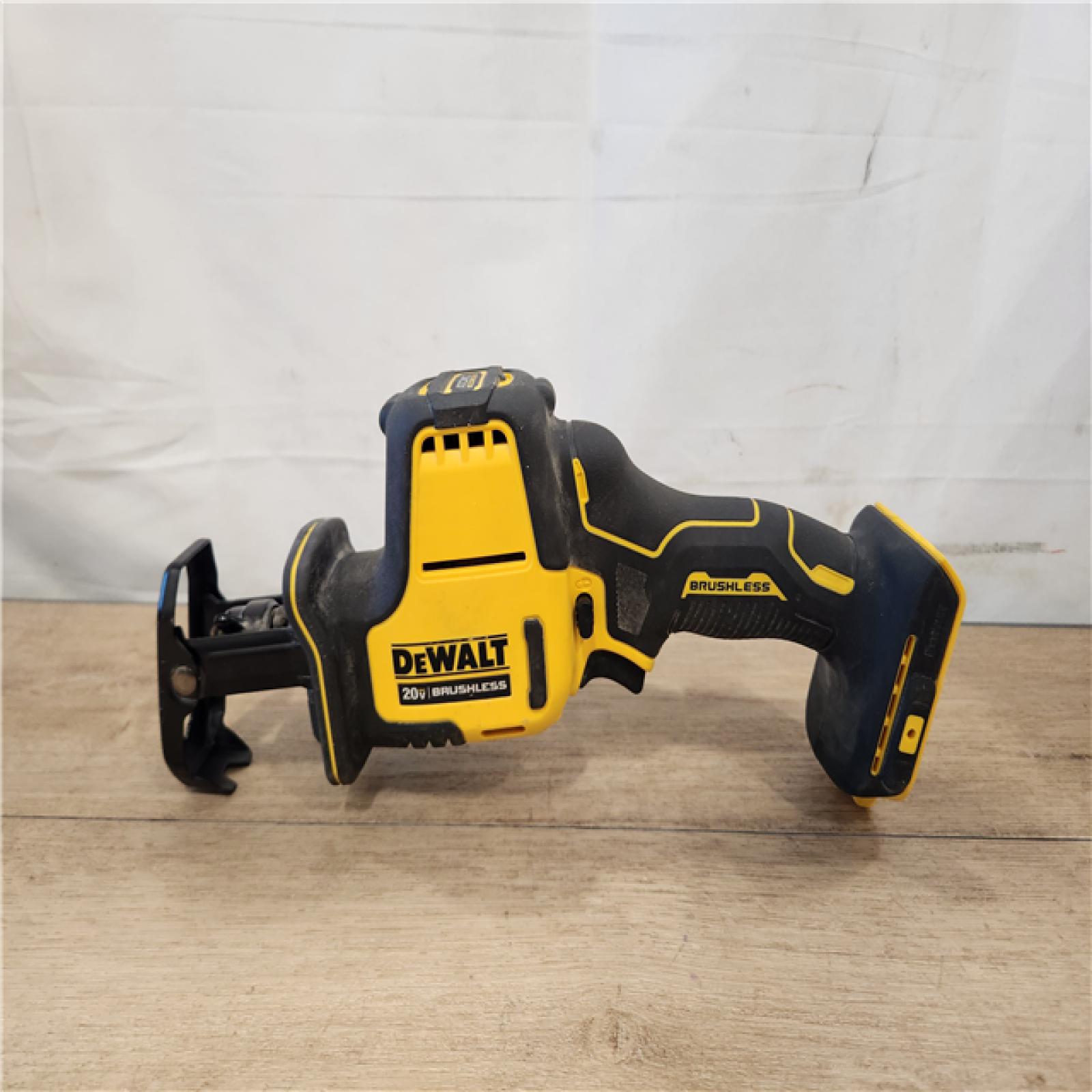 AS-IS- DEWALT ATOMIC 20V MAX Cordless Brushless Compact Reciprocating Saw (Tool Only)