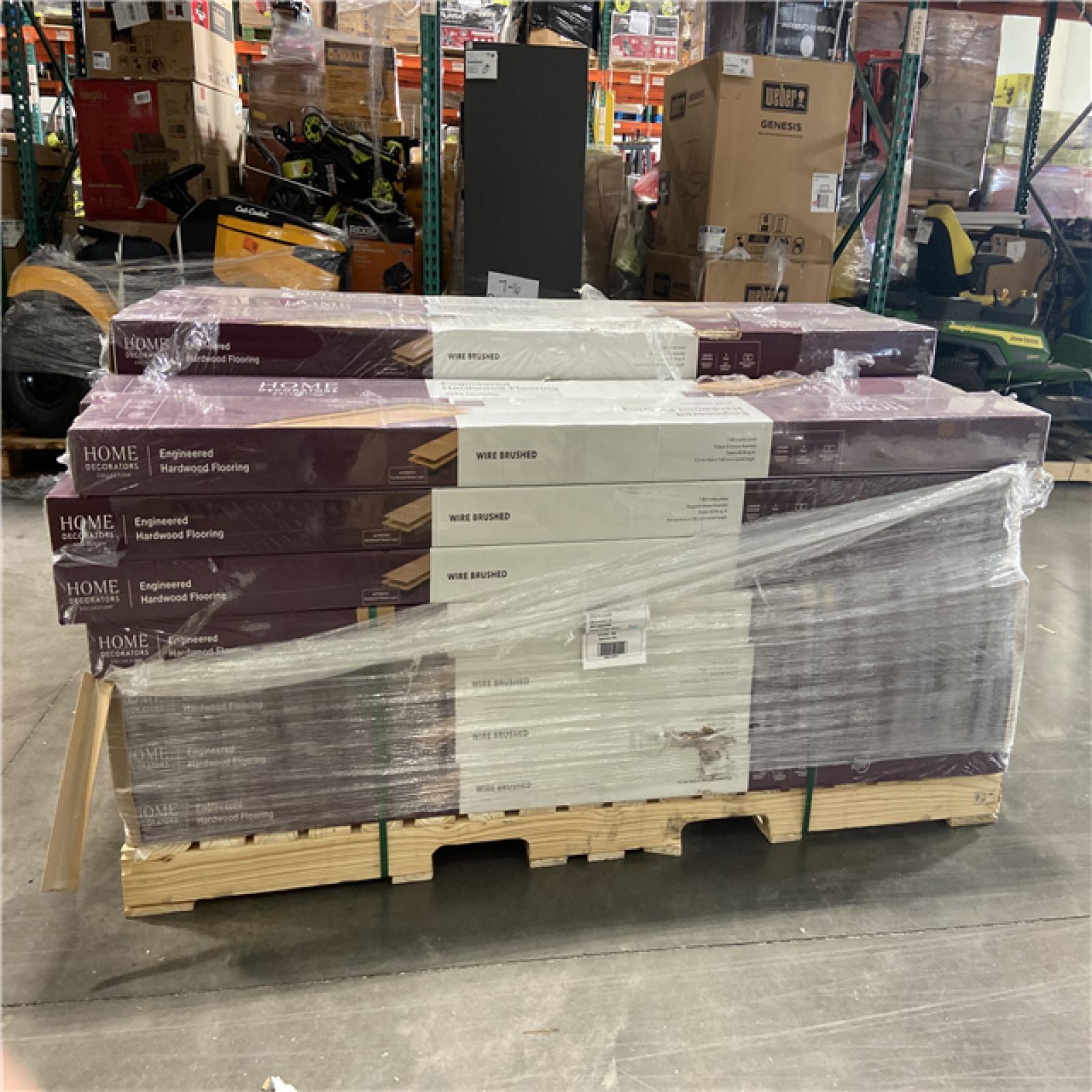 DALLAS LOCATION - Home Decorators Collection Regal Ridge White Oak 3/8 in. T X 7.5 in. W Tongue and Groove Engineered Hardwood Flooring (42.948 sq.ft./case) - 38 CASES