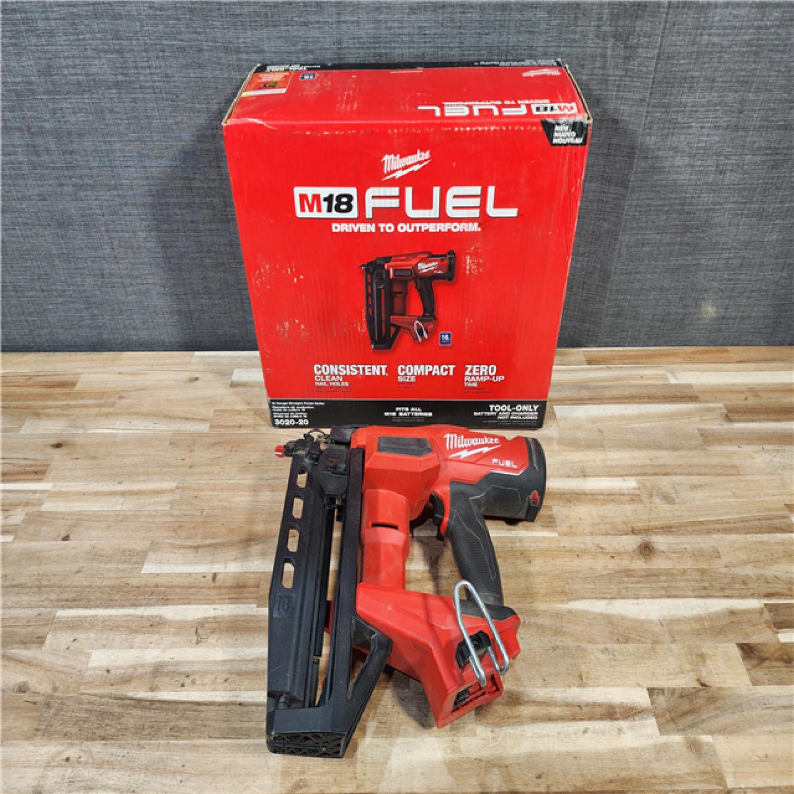 HOUSTON LOCATION - AS-IS Milwaukee  FUEL 18-Volt Lithium-Ion Brushless Cordless Gen ll 16-Gauge Straight Finish Nailer (Tool Only)