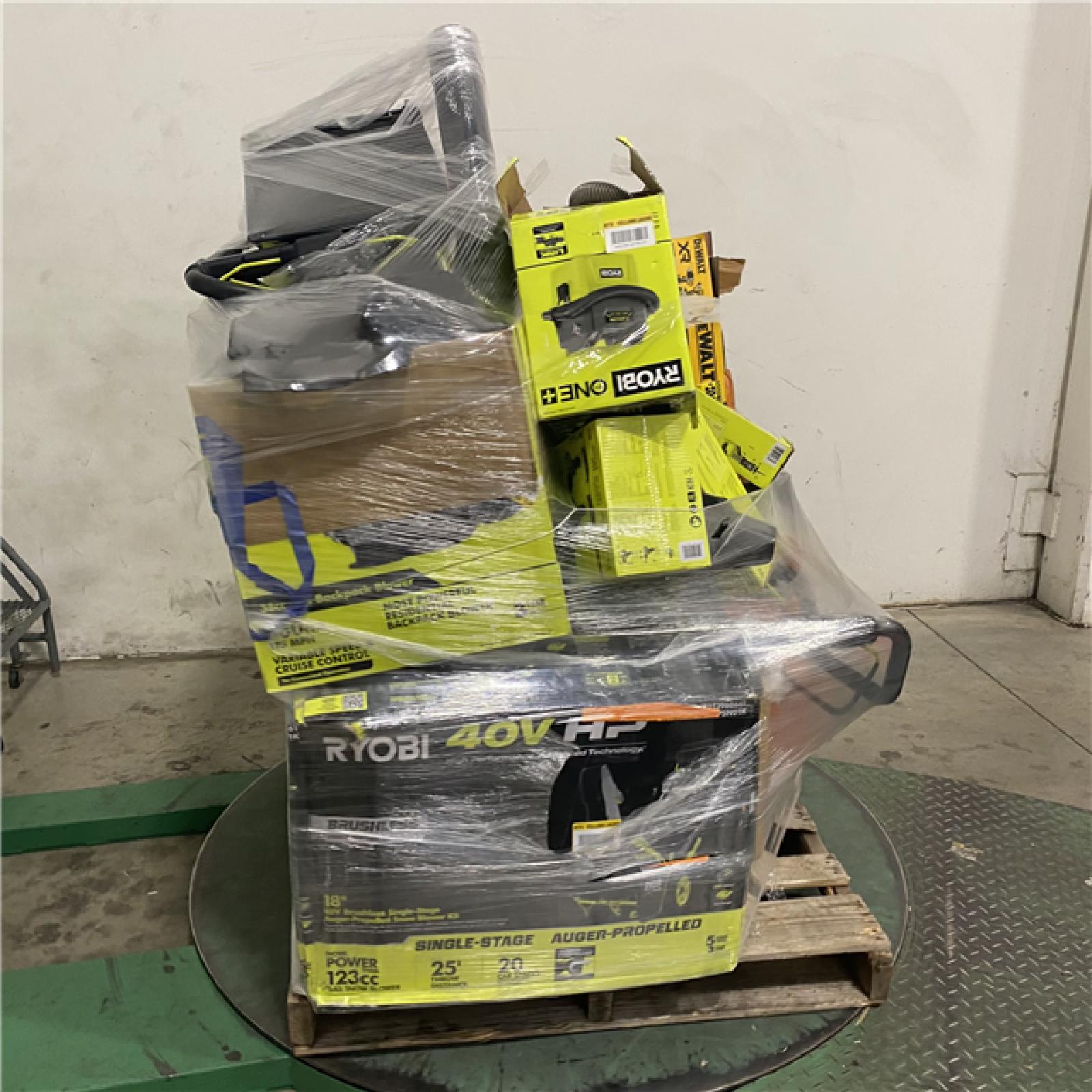 Dallas Location - As-Is Tool Pallet