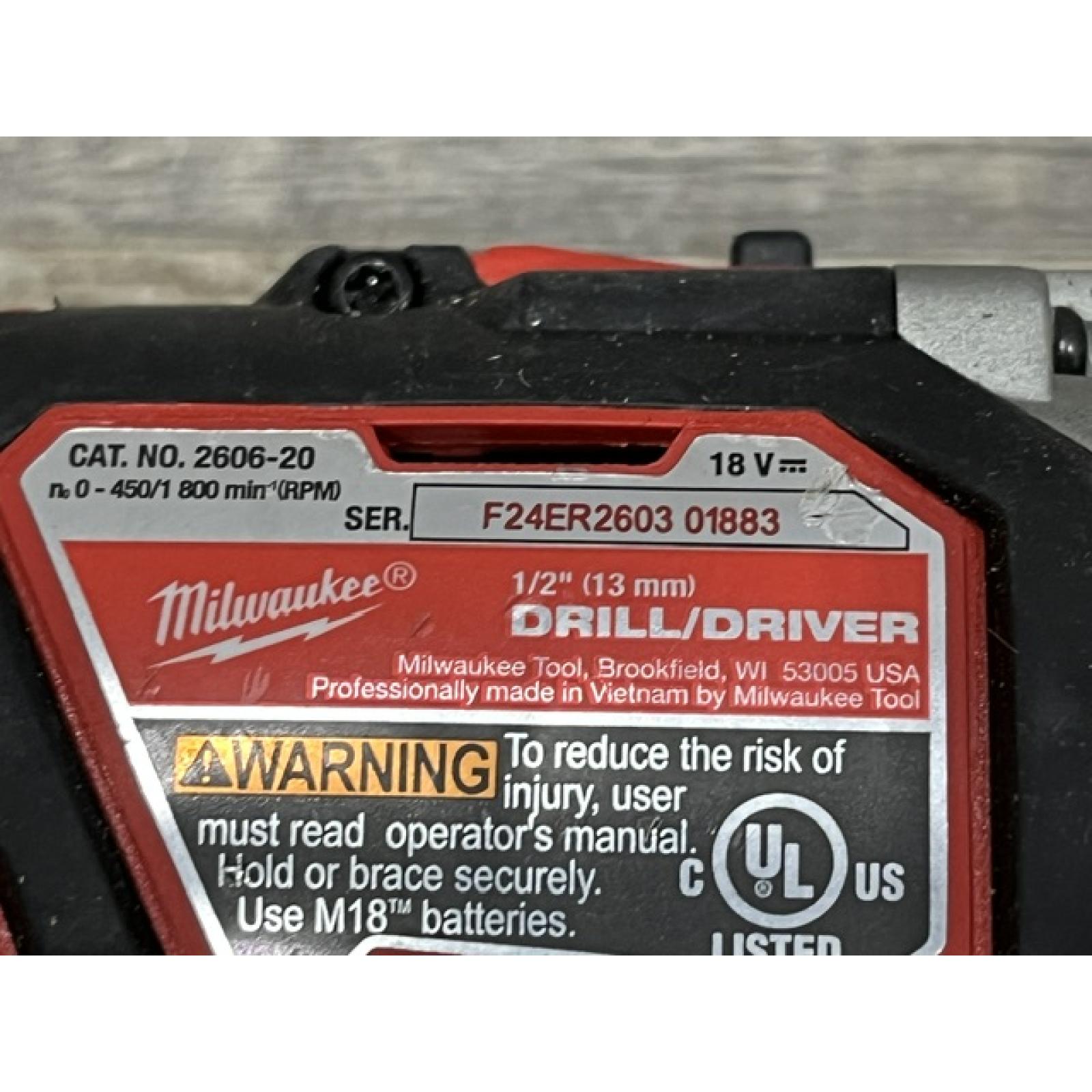 AS-IS Milwaukee 18V Lithium-Ion Cordless Drill Driver/Impact Driver Combo Kit