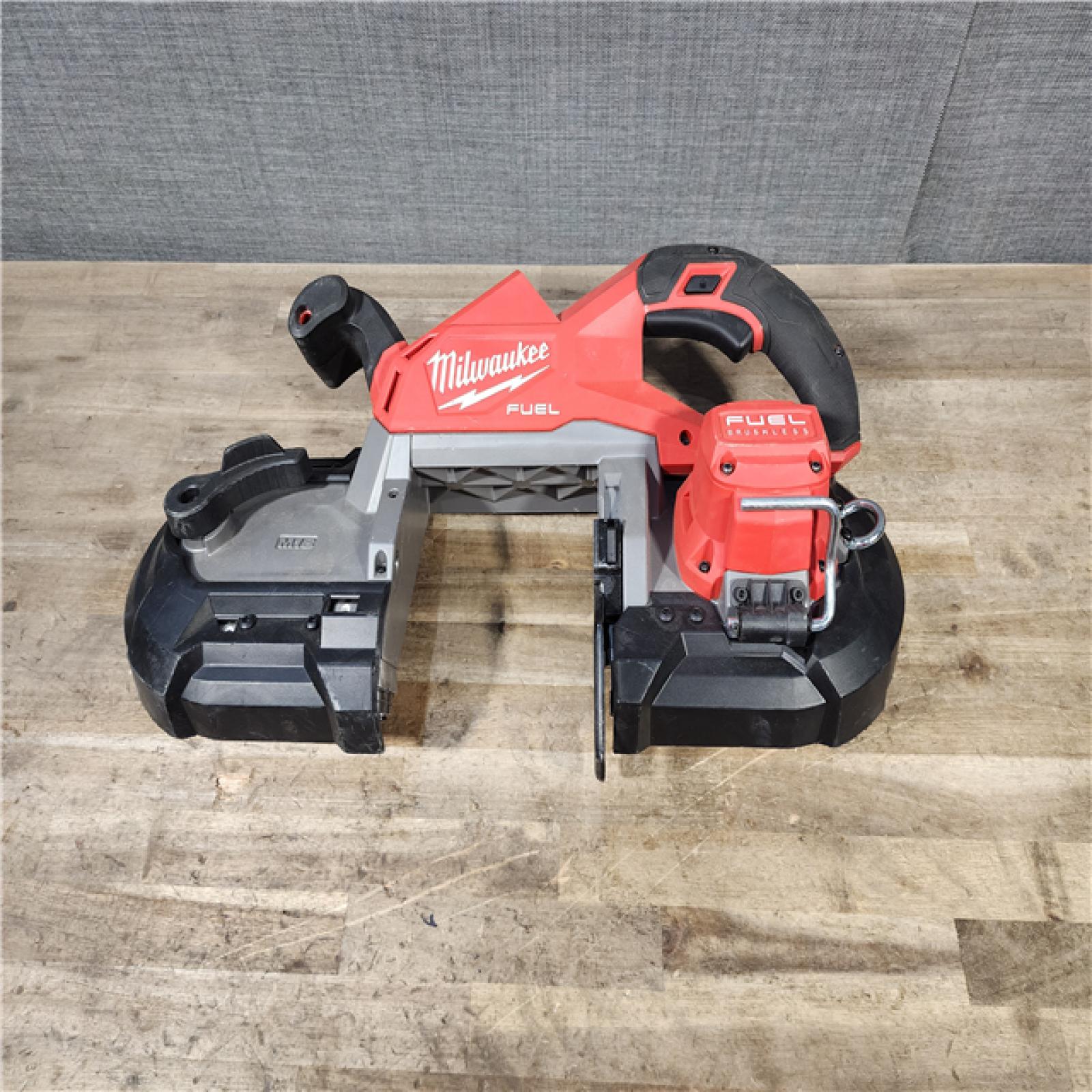 HOUSTON LOCATION - AS-IS M18 FUEL 18V Lithium-Ion Brushless Cordless Deep Cut Band Saw (Tool-Only)