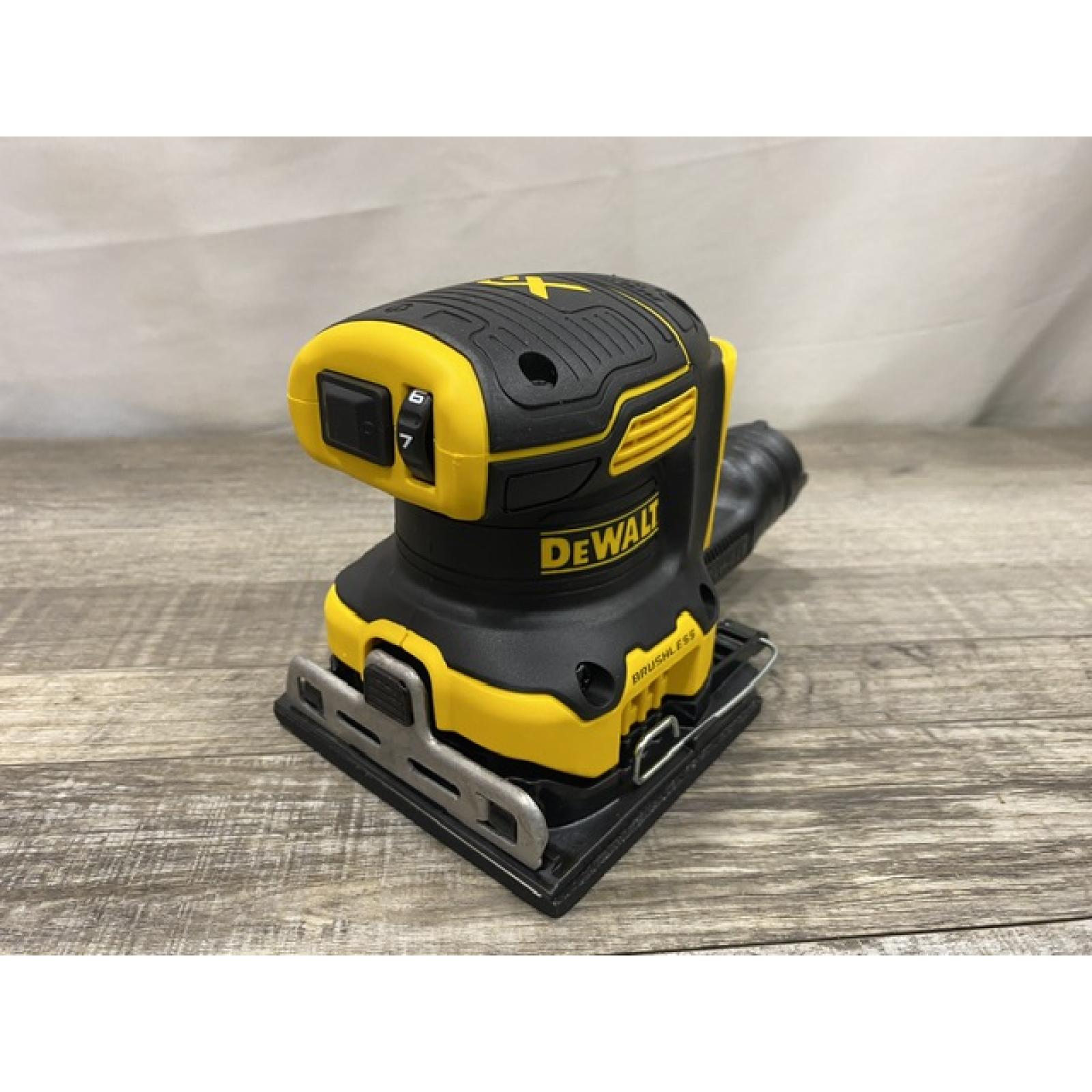 AS-IS DEWALT 20V MAX XR Cordless Brushless 1/4 Sheet Variable Speed Sander (Tool Only)