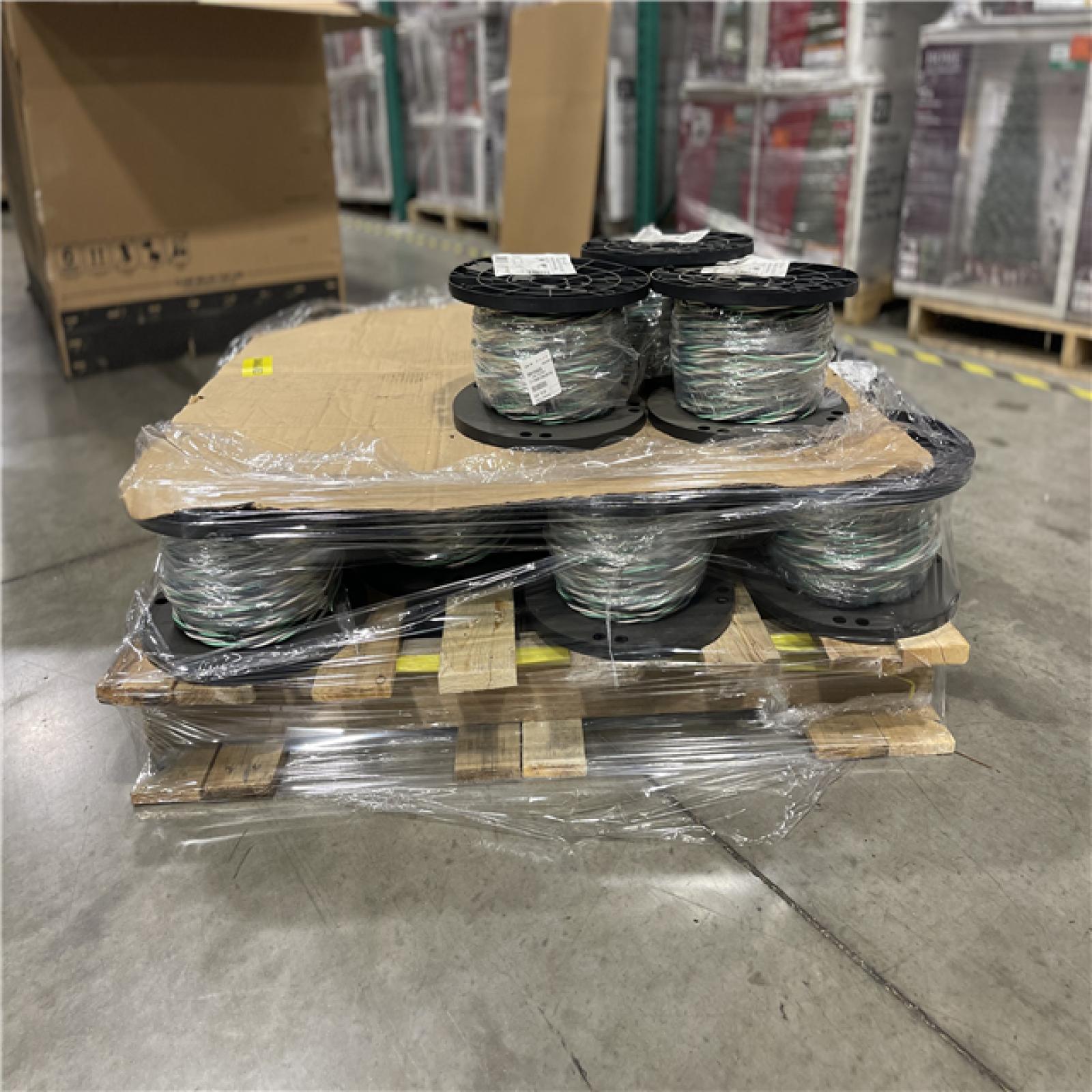 DALLAS LOCATION - Southwire 250 ft. 12/3-Gauge Black/White/Green Stranded CU THHN Tri- Wire P0ALLET-(16 UNITS)