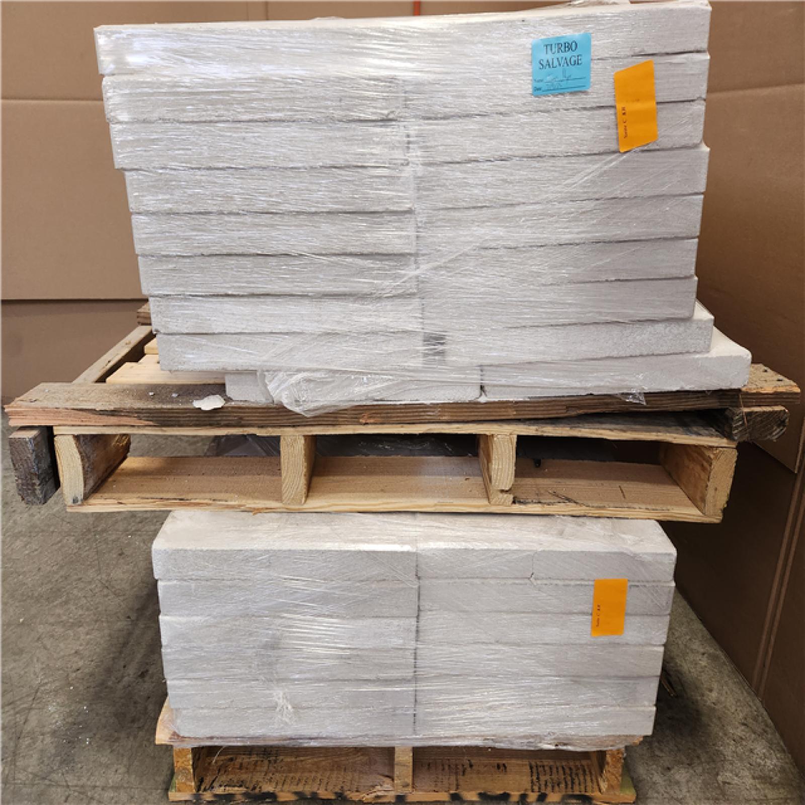 Phoenix AS-IS Oldcastle 15.75 in. x 15.75 in. x 1.75 in. White Concrete Step Stone (80- Piece Pallet)
