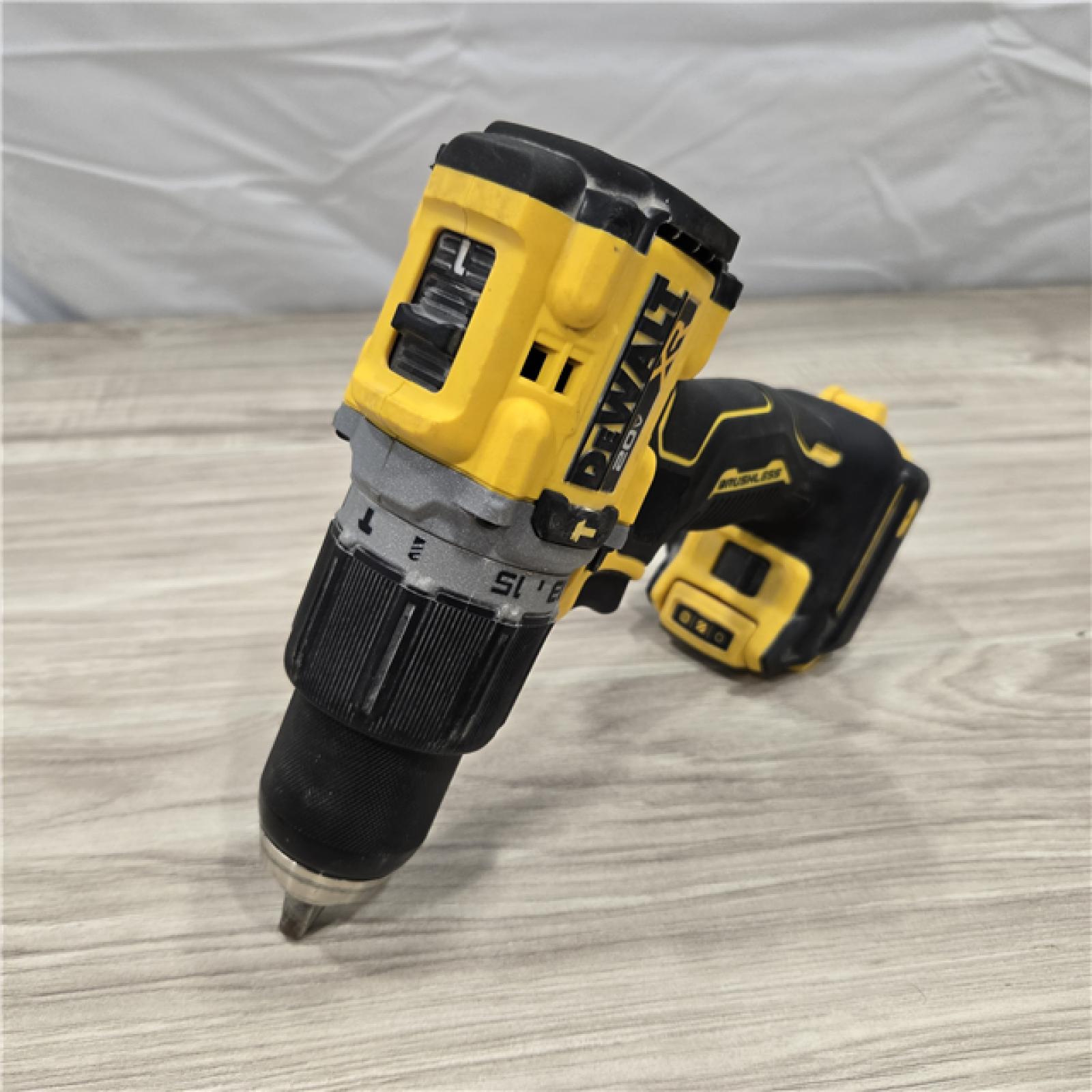 AS-IS DEWALT 20V MAX XR Hammer Drill and ATOMIC Impact Driver 2 Tool Cordless Combo Kit with (2) 4.0Ah Batteries, Charger, and Bag