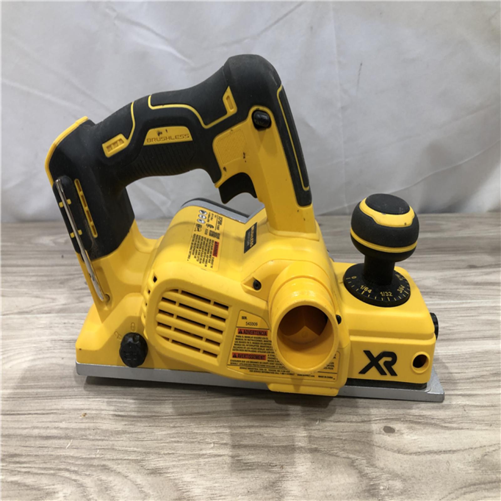 AS-IS DEWALT 20V MAX XR Cordless 3-1/4 in. Planer (Tool Only)