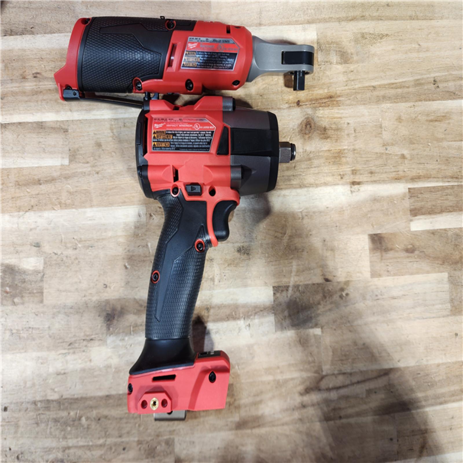 HOUSTON LOCATION - AS-IS Milwaukee FUEL 18V Cordless Mid Torque 1/2 in. Impact Wrench w/ M12 FUEL 3/8 in. Ratchet & Battery/Charger Combo Kit