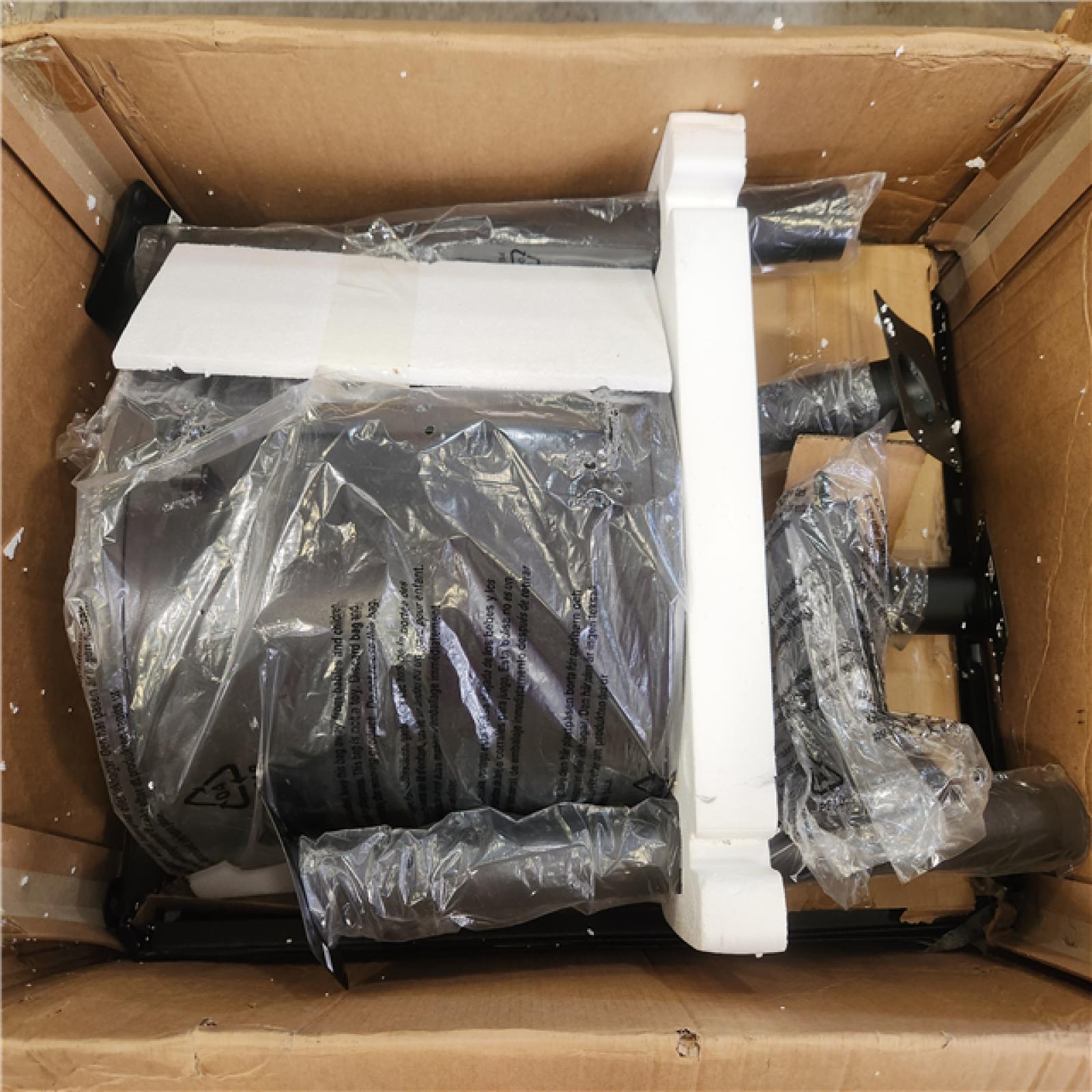 Phoenix LIKE NEW Char-Griller Smokin' Champ Charcoal Grill Offset Smoker in Black with Charcoal Tray and Dual Damper Controls