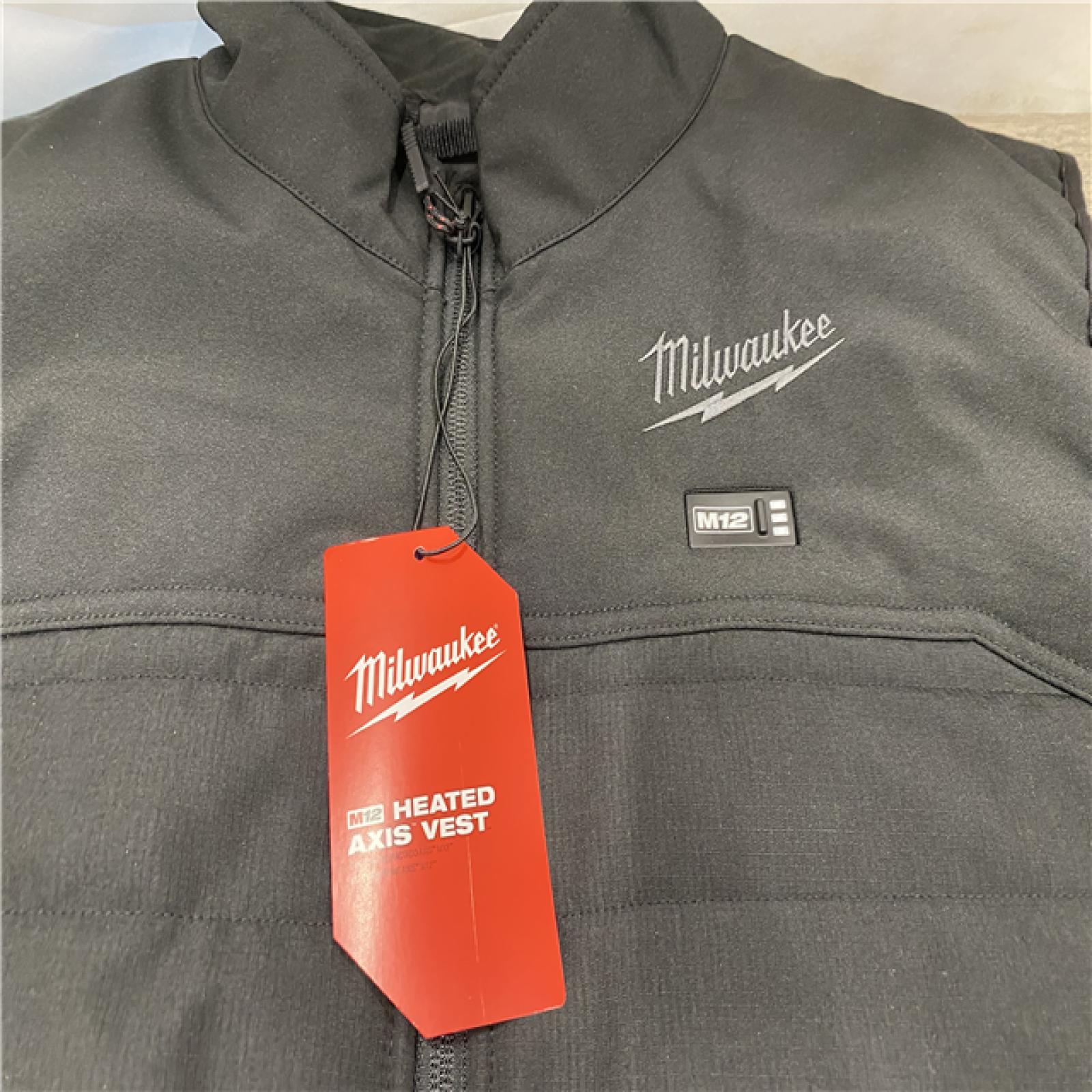 AS-IS Milwaukee 18V Lithium-Ion Cordless Drywall Cut Out Rotary Tool (Tool-Only)