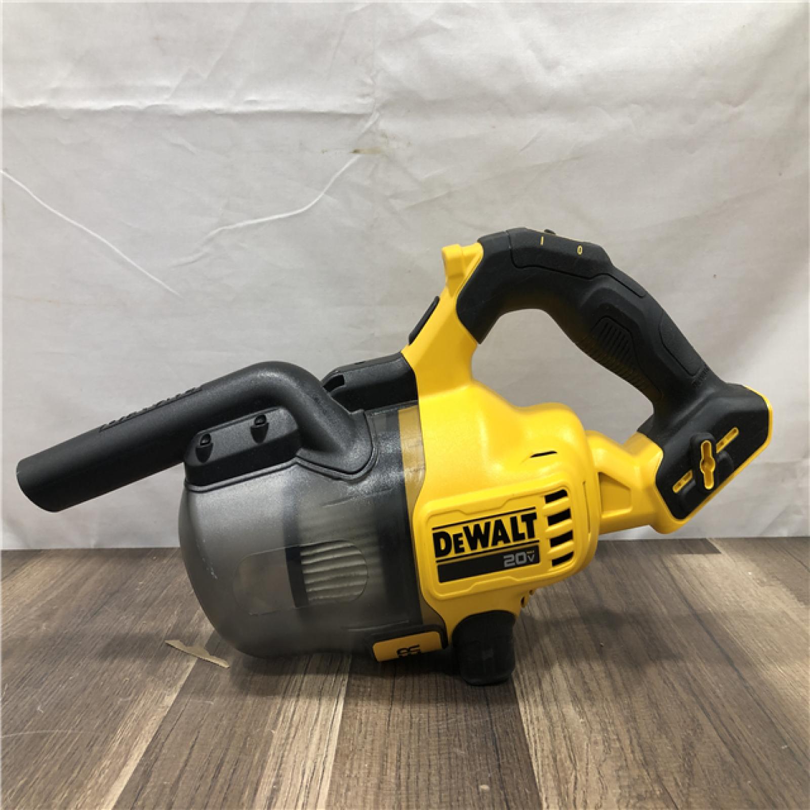 AS-IS DEWALT Bagless 20V MAX Stick Cordless General Dirt Filter Handheld Vacuum (Tool Only)
