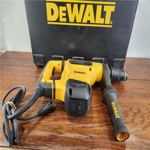 AS-IS DEWALT 10.5 Amp 1-9/16 in. Corded SDS-MAX Combination Concrete/Masonry Rotary Hammer with SHOCKS and Case