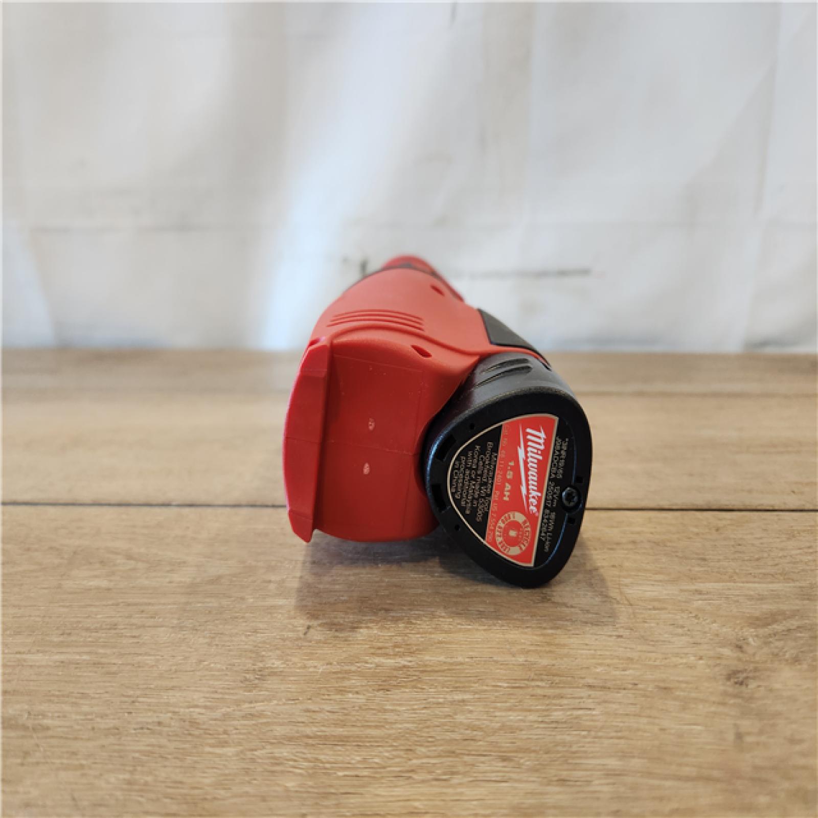 AS-IS- Milwaukee 12-Volt Lithium-Ion Force Logic Cordless Press Tool Kit