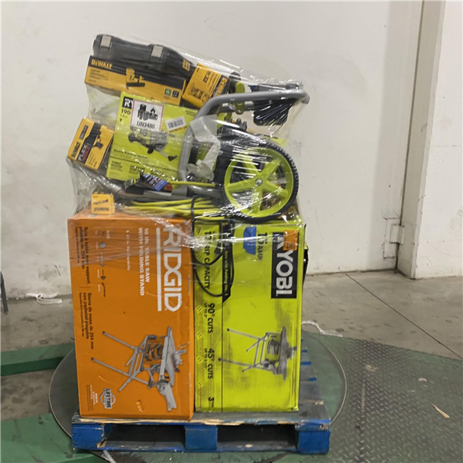 Dallas Location - As-Is Tool Pallet