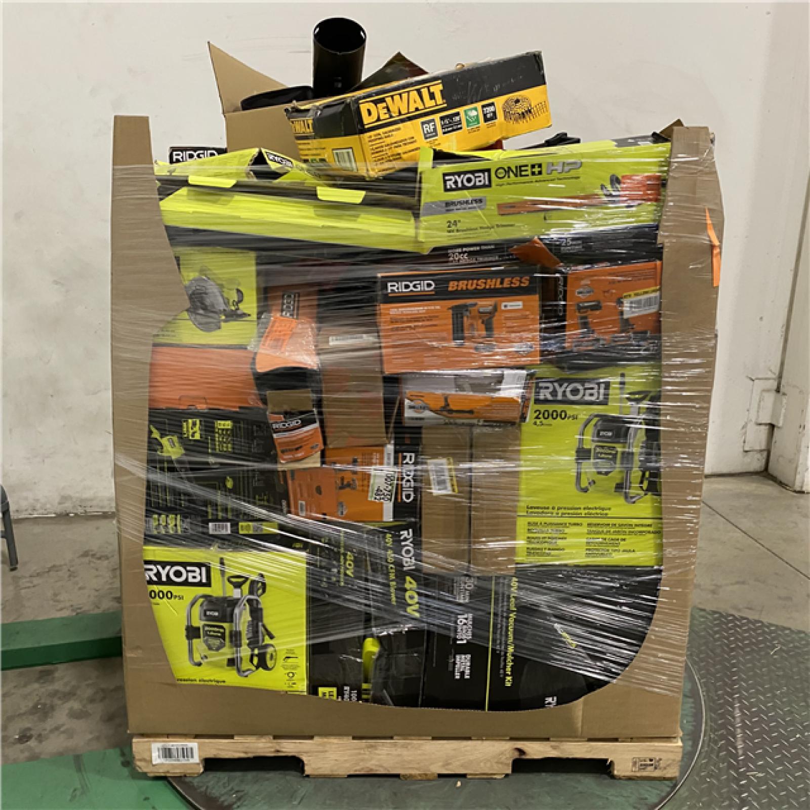 Dallas Location - As-Is Tool Pallet