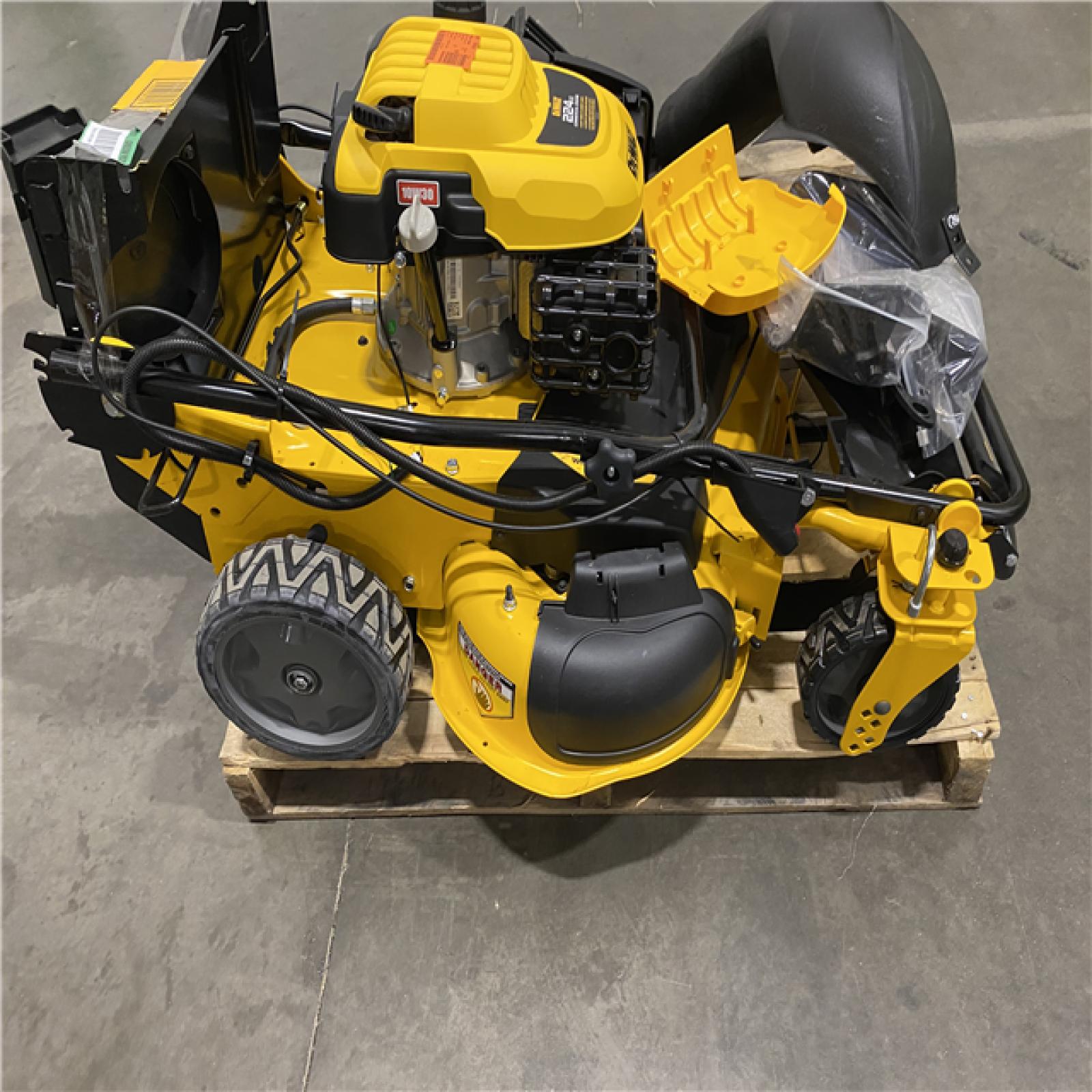 Dallas Location - As-Is DEWALT 28 in. 224cc Gas Lawn Mower
