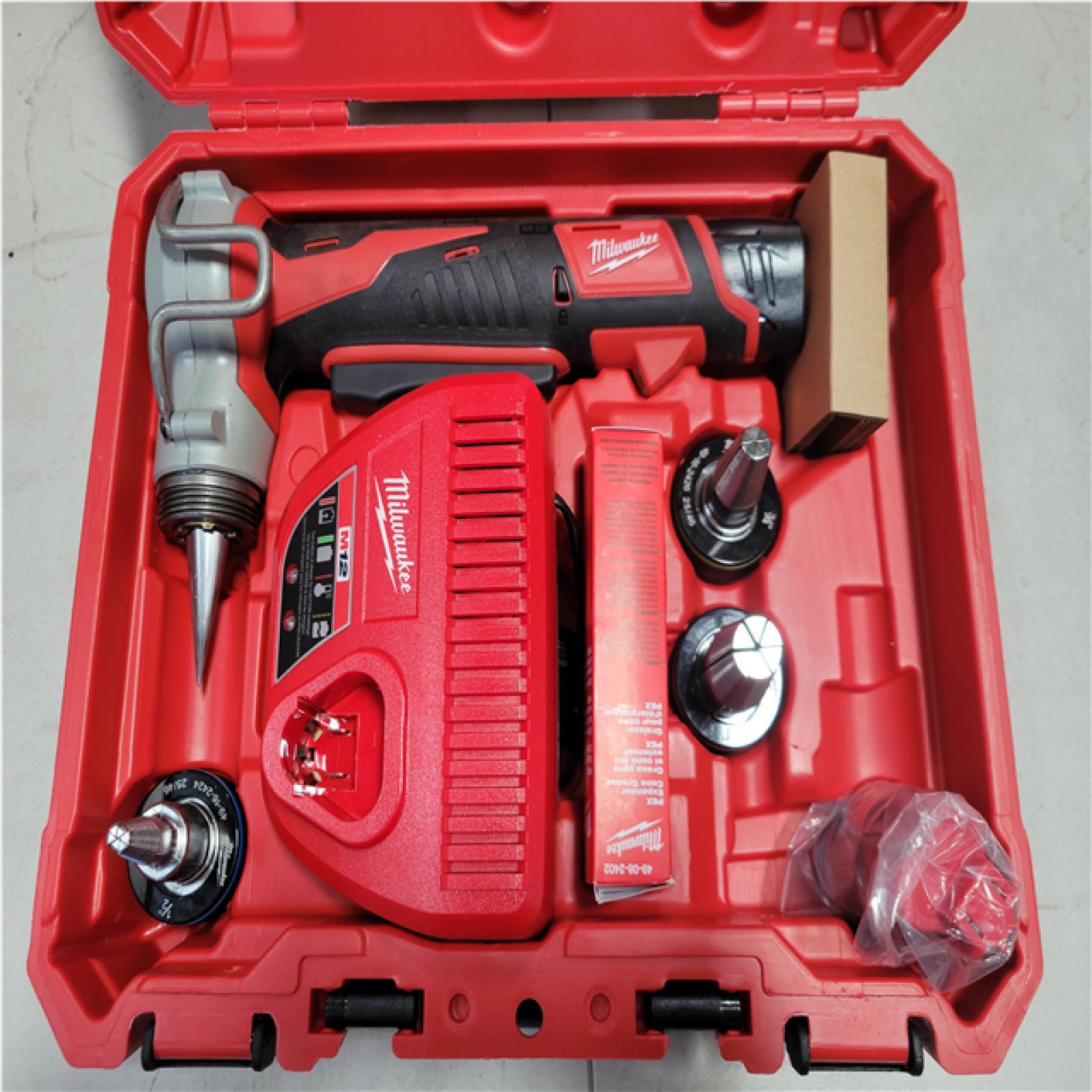 CALIFORNIA AS-IS MILWAUKEE M12 PEX EXPANDER KIT