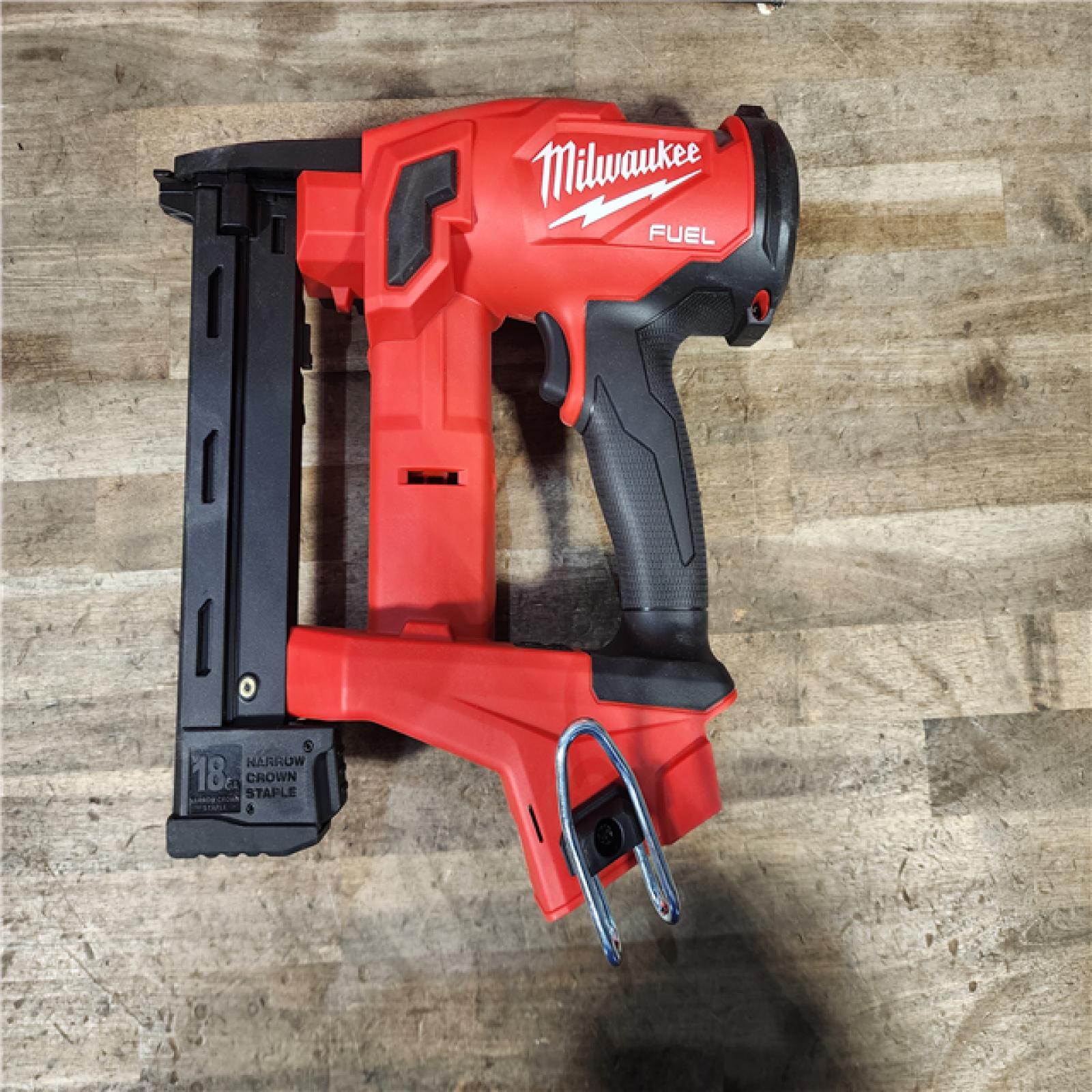 HOUSTON LOCATION - AS-IS MILWAUKEE FUEL 18V Cordless 18-Gauge 1/4 in. Narrow Crown Stapler (Tool-Only)