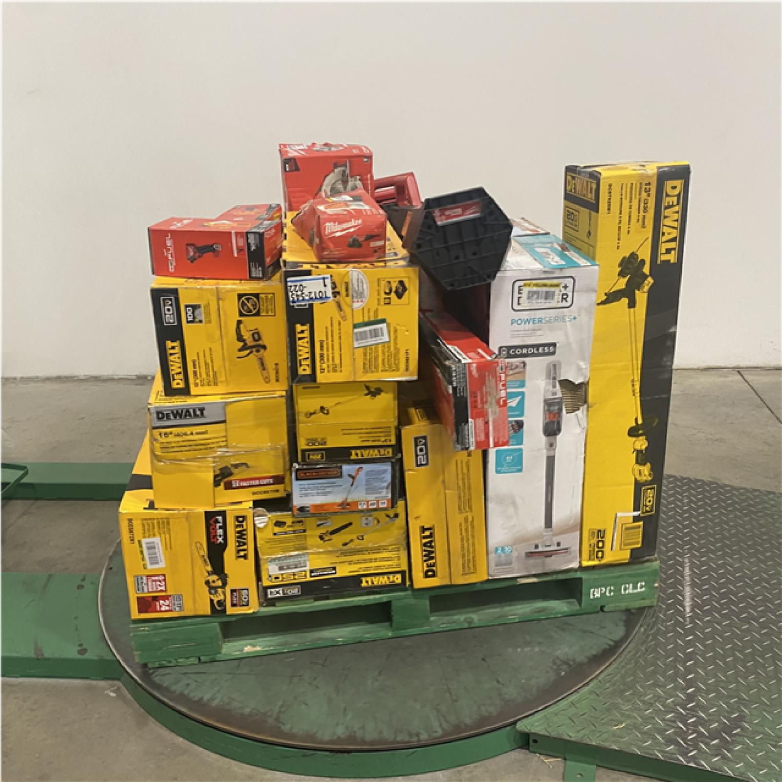 Dallas Location - As-Is Tool Pallet