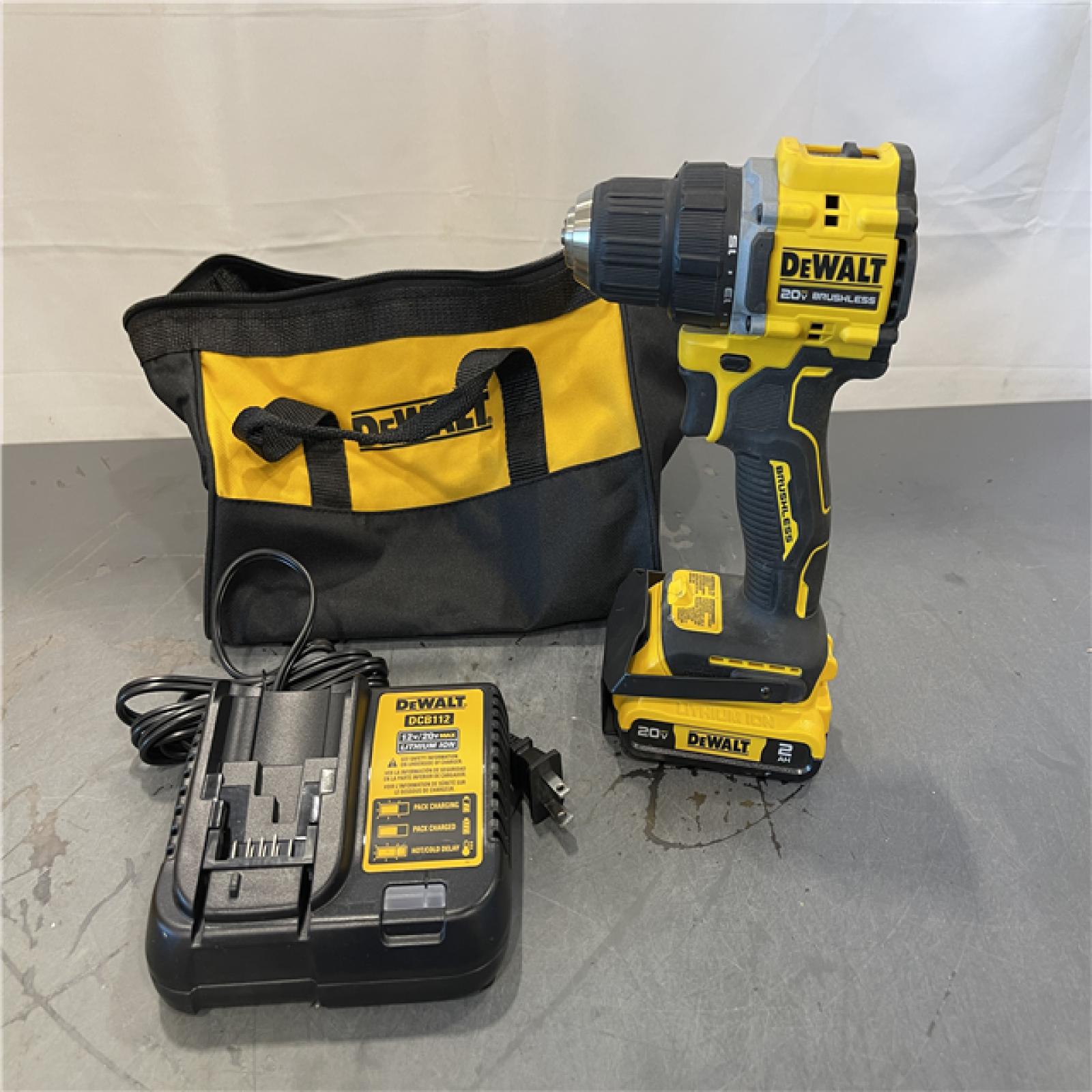 AS-IS - DEWALT ATOMIC 20V Max Lithium-Ion Brushless Cordless Compact 1/4 in. Impact Driver Kit