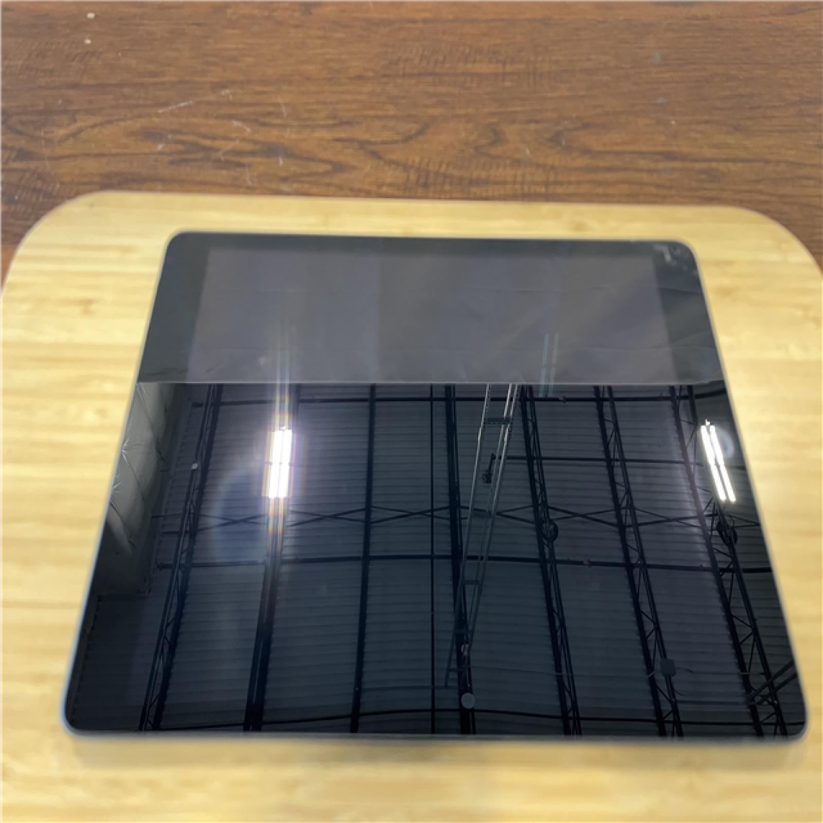 AS-IS Apple - 10.2-Inch iPad with Wi-Fi + Cellular - 64GB - Space Gray