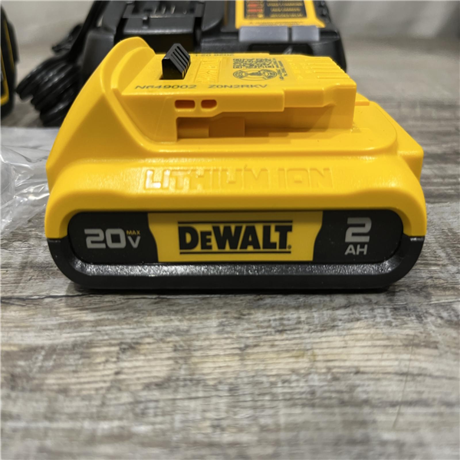 AS-IS DEWALT Atomic 20V Max Lithium-Ion Brushless Cordless Compact 1/4 in. Impact Driver Kit
