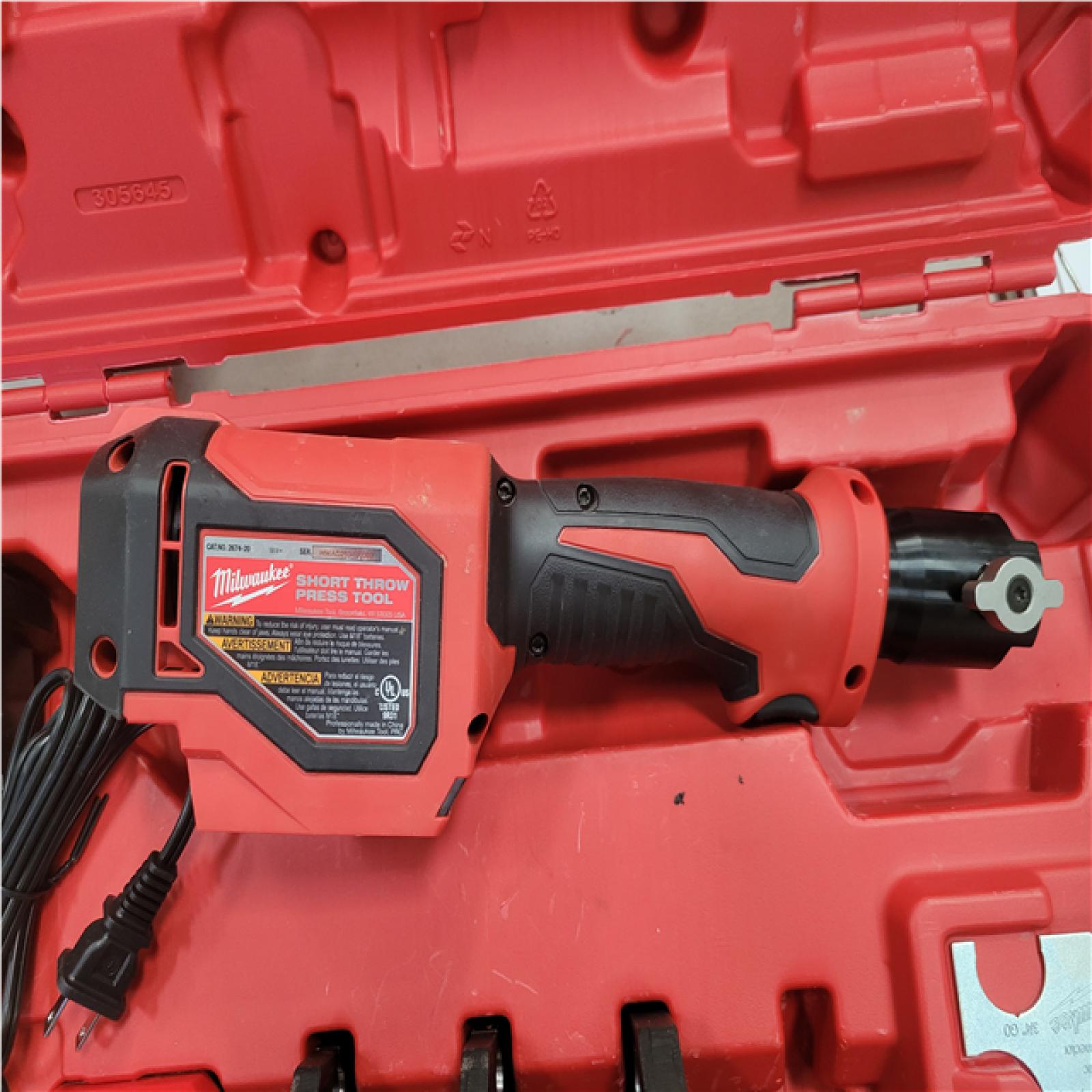 CALIFORNIA AS-IS MILWAUKEE M18 SHORT THROW PRESS TOOL W/ VIEGA PUREFLOW JAWS