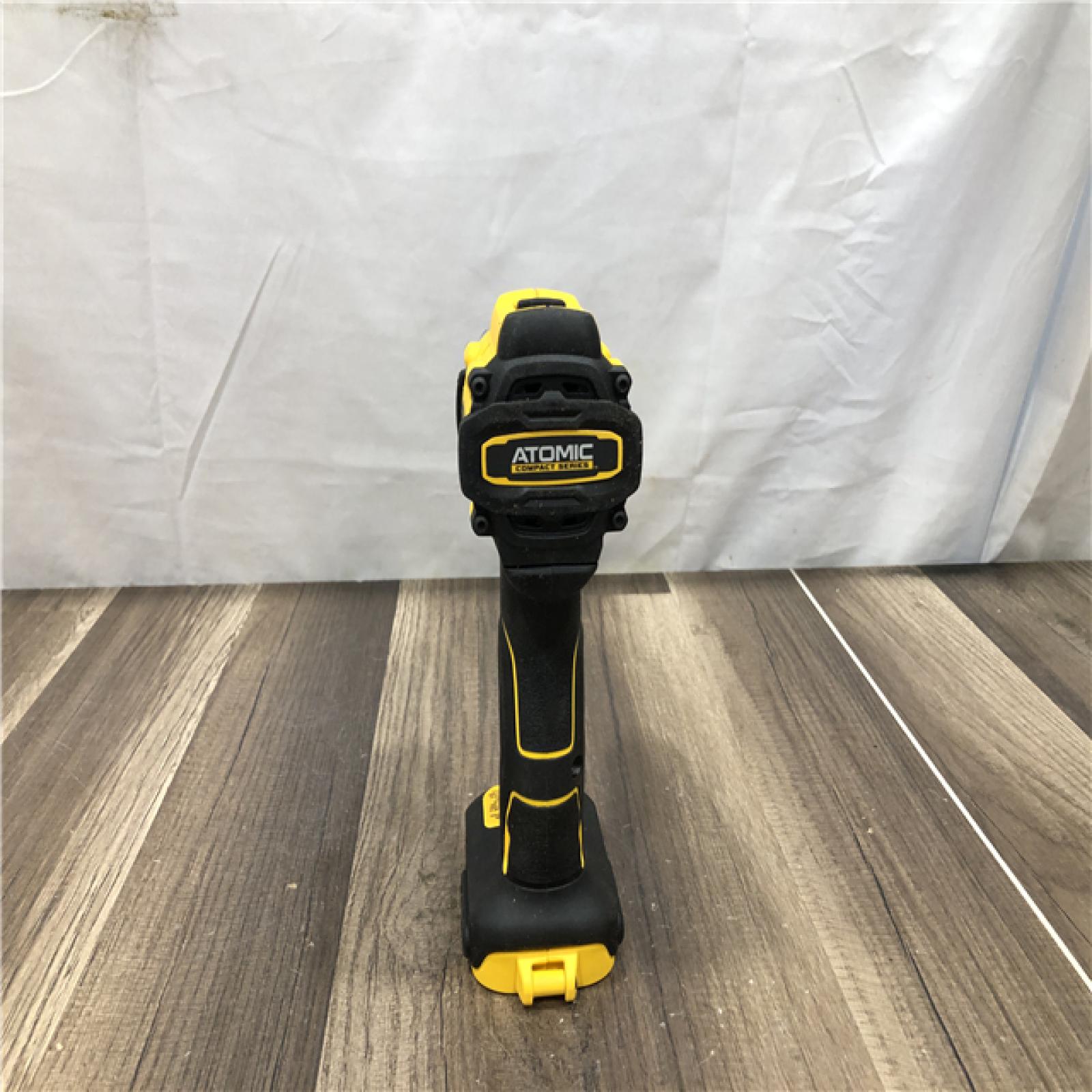 AS-IS DEWALT Atomic 20V Lithium-Ion Cordless Compact 1/2 in. Drill/Driver Kit