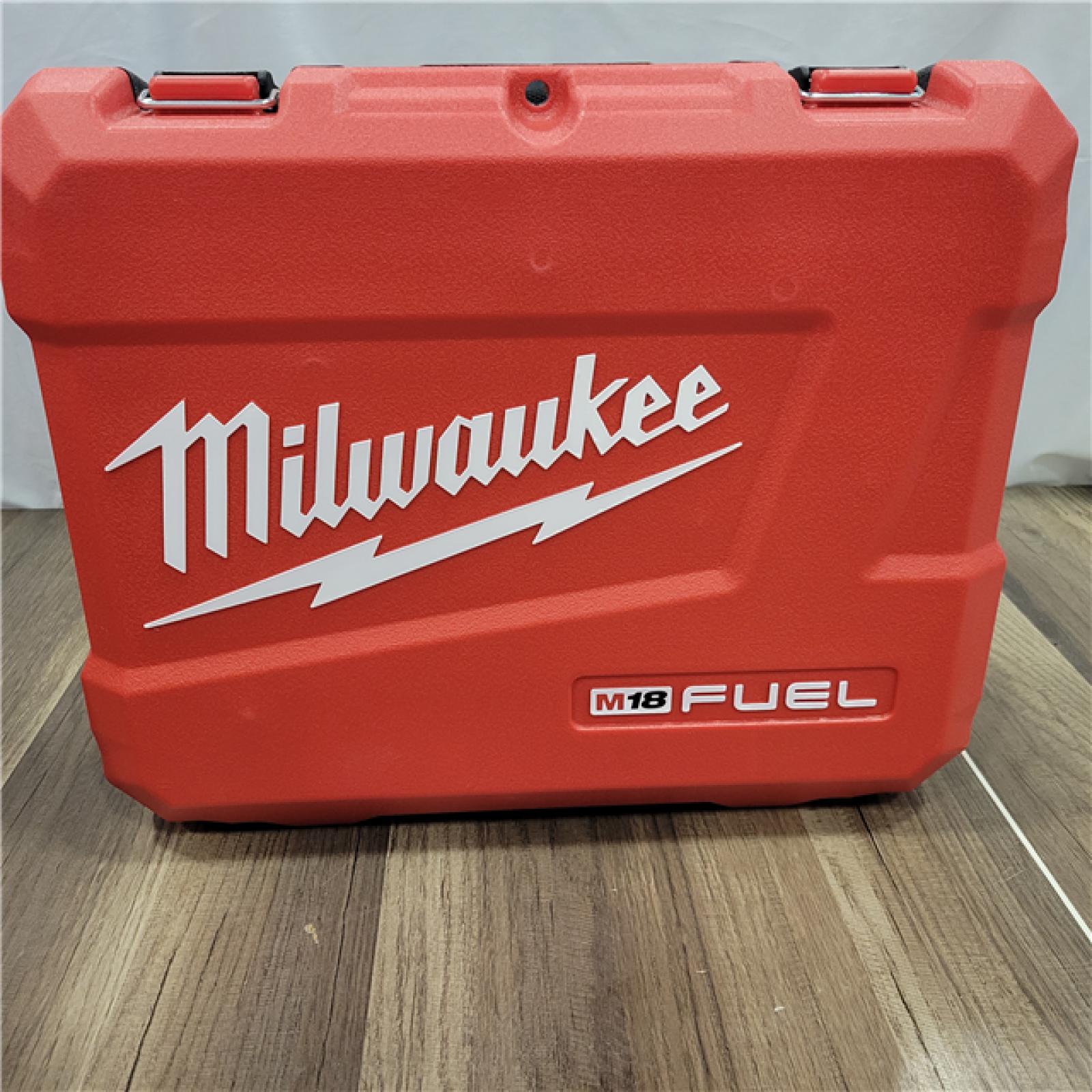 AS-IS  Milwaukee 2904-22 Hammer Drill Driver Kit with Batteries  Charger & Tool Case  Red