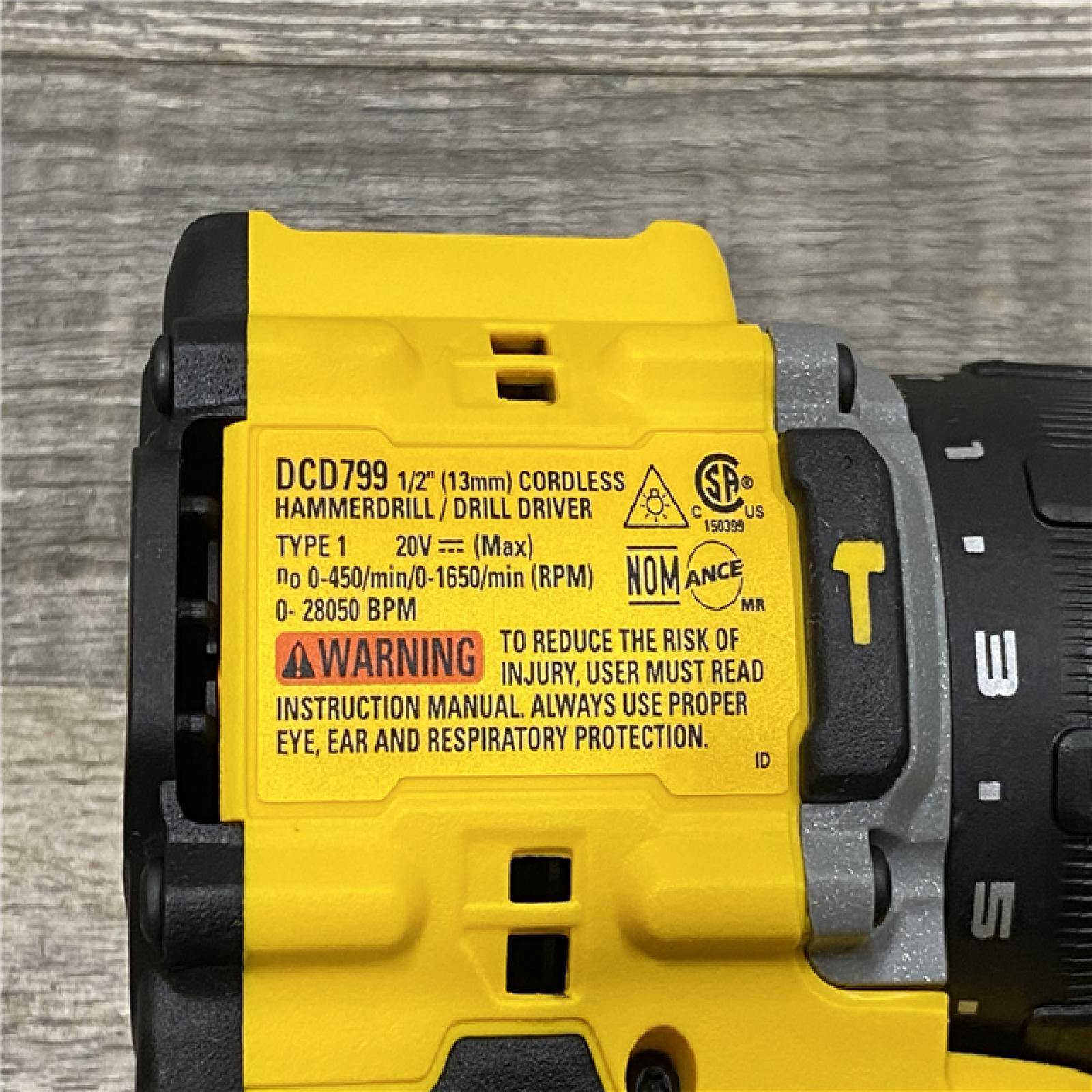 AS-IS DEWALT ATOMIC 20V MAX Lithium-Ion Cordless 2-Tool Combo Kit