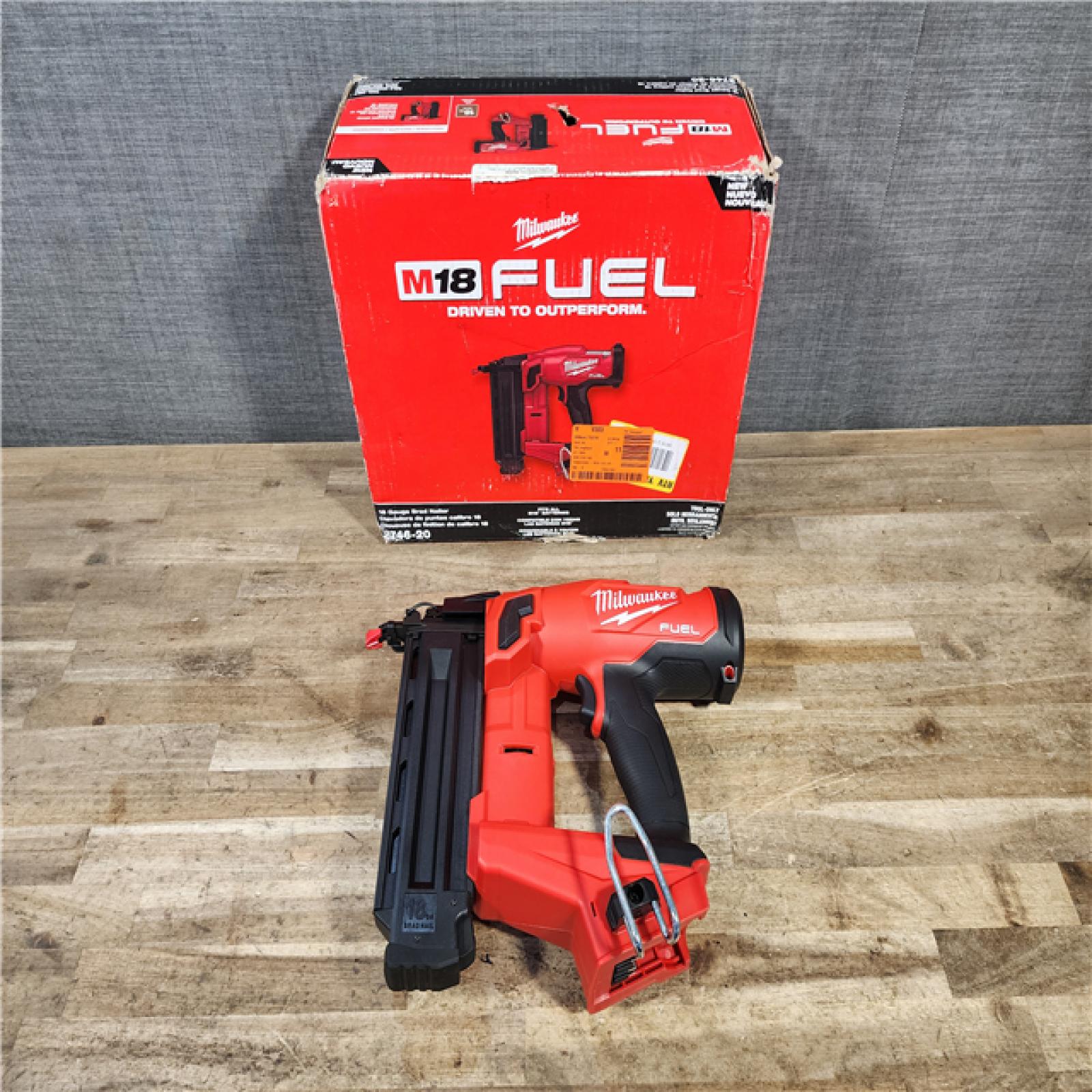 HOUSTON LOCATION - AS-IS (APPEARS LIKE NEW) Milwaukee FUEL 18-Volt Lithium-Ion Brushless Cordless 18-Gauge Brad Nailer (Tool-Only)