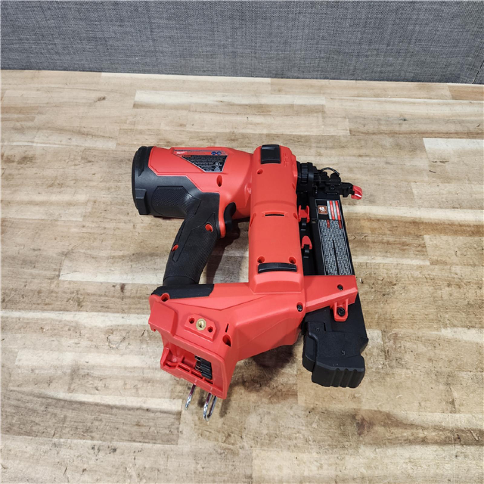 HOUSTON LOCATION - AS - IS Milwaukee FUEL 18-Volt Lithium-Ion Brushless Cordless Gen II 18-Gauge Brad Nailer (Tool-Only)