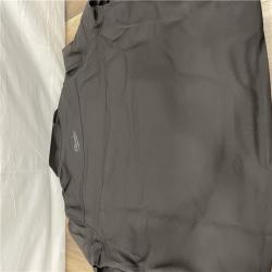 AS-IS Milwaukee Men's X-Large 12-Volt Lithium-Ion Cordless Tough Shell Black Heated Jacket with (1) 3.0 Ah Battery and Charger