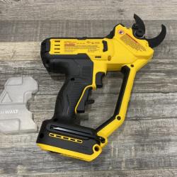 AS-IS DEWALT 20V MAX Cordless Battery Powered Pruner Kit