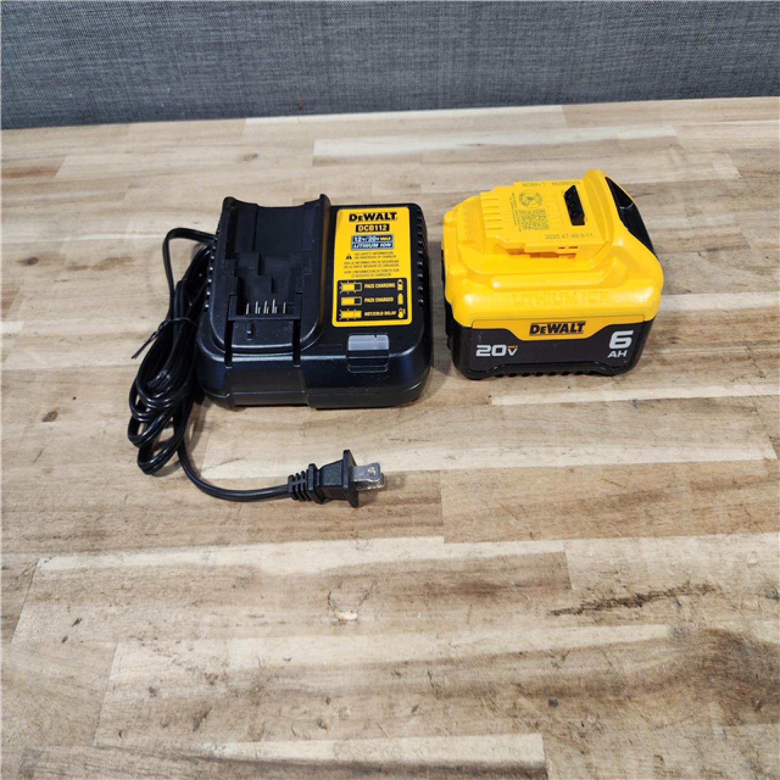 HOUSTON LOCATION - AS-IS DEWALT 20V XR Lithium-Ion Cordless Hammer Drill Kit (Battery & Charger)
