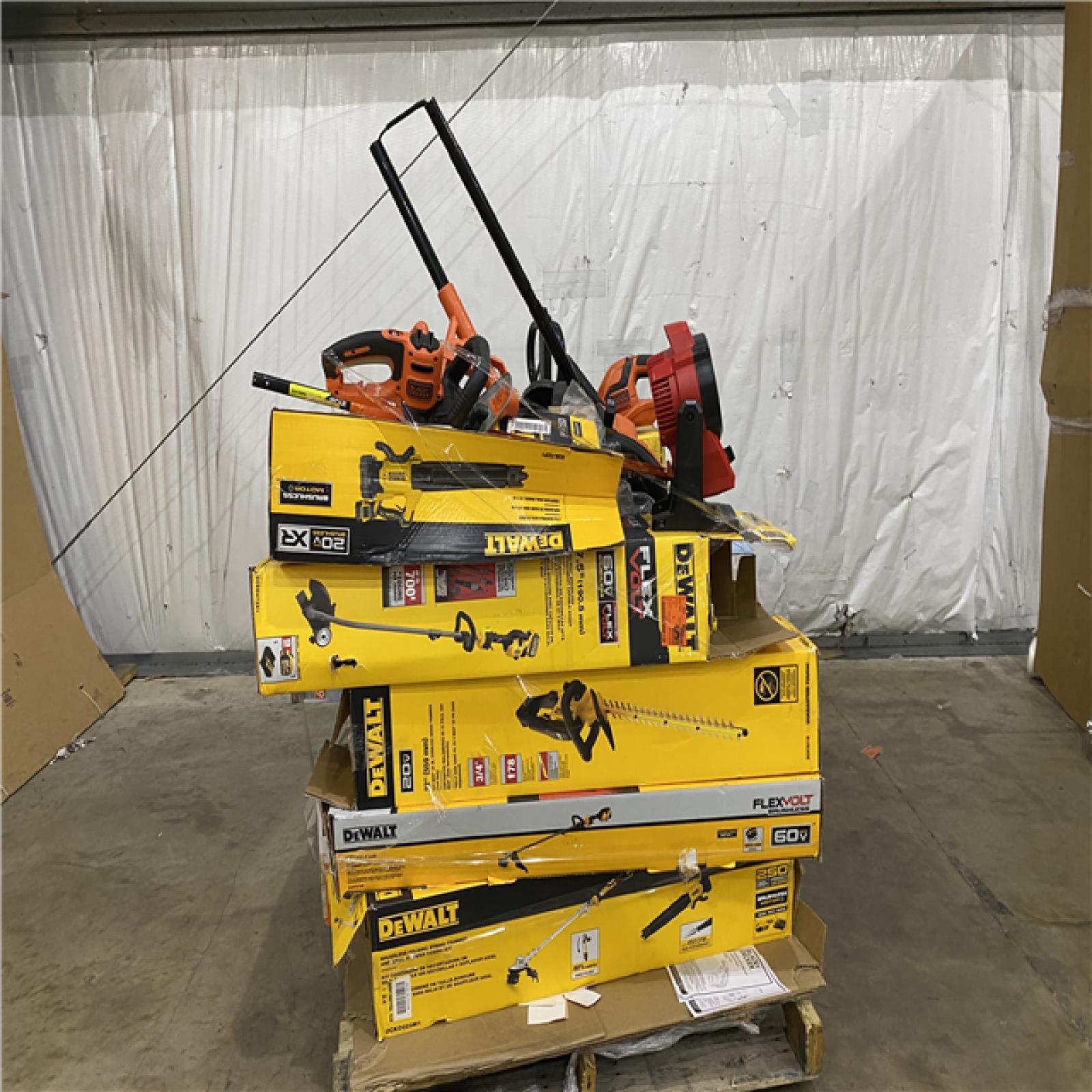 Houston Location AS IS - Tool Pallet