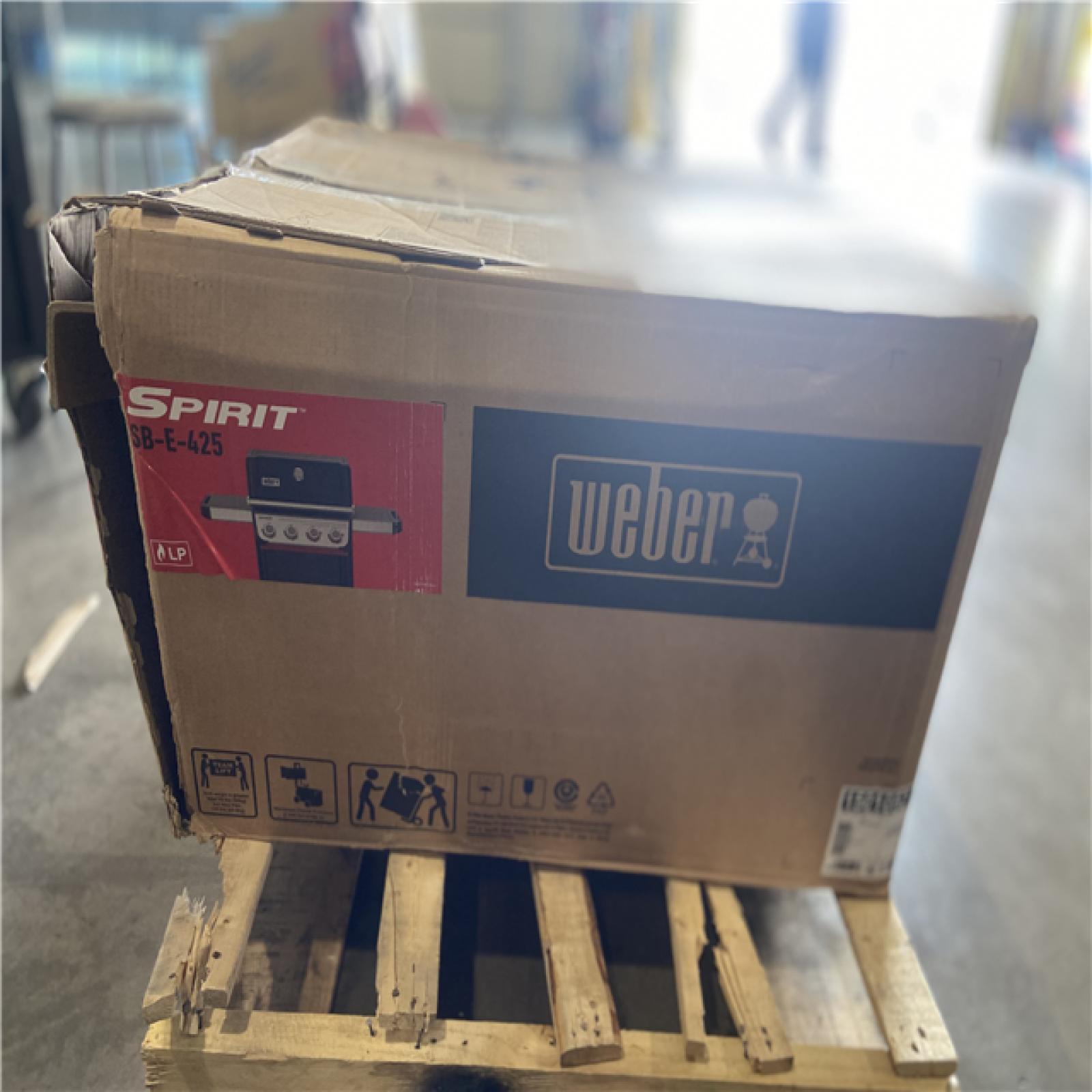 DALLAS LOCATION - Weber Spirit SB-E-425 4-Burner Propane Gas Grill in Black with Powerful Boost Burners