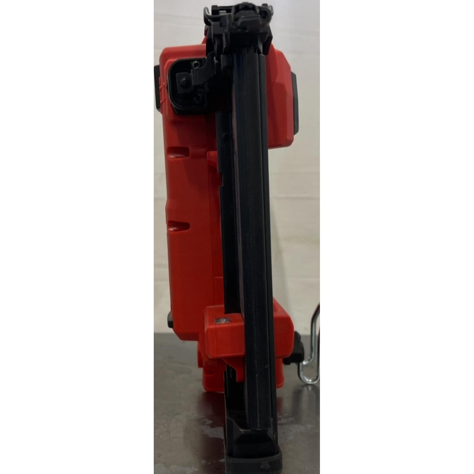 AS-IS- Milwaukee M18 FUEL 18 Gauge Brad Nailer (TOOL ONLY)
