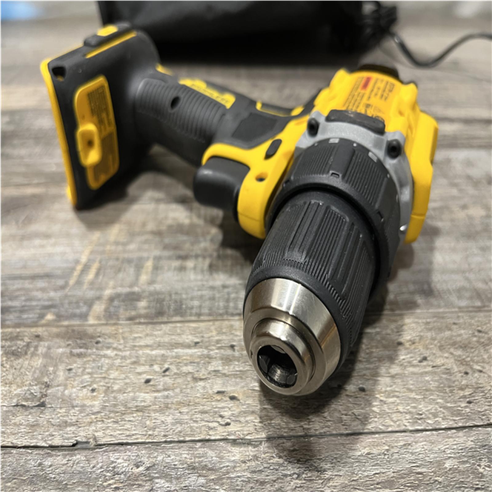 AS-IS DEWALT Atomic 20V Lithium-Ion Cordless Compact 1/2 in. Drill/Driver Kit