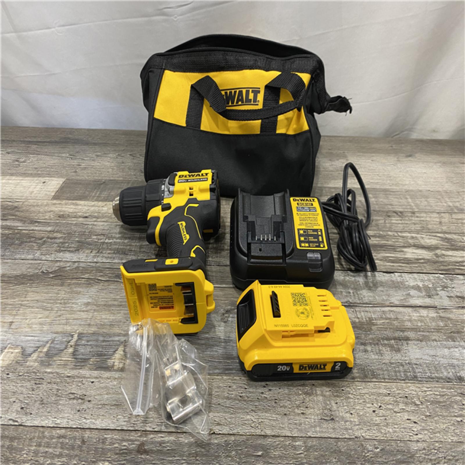 AS-IS DEWALT Atomic 20V Lithium-Ion Cordless Compact 1/2 in. Drill/Driver Kit