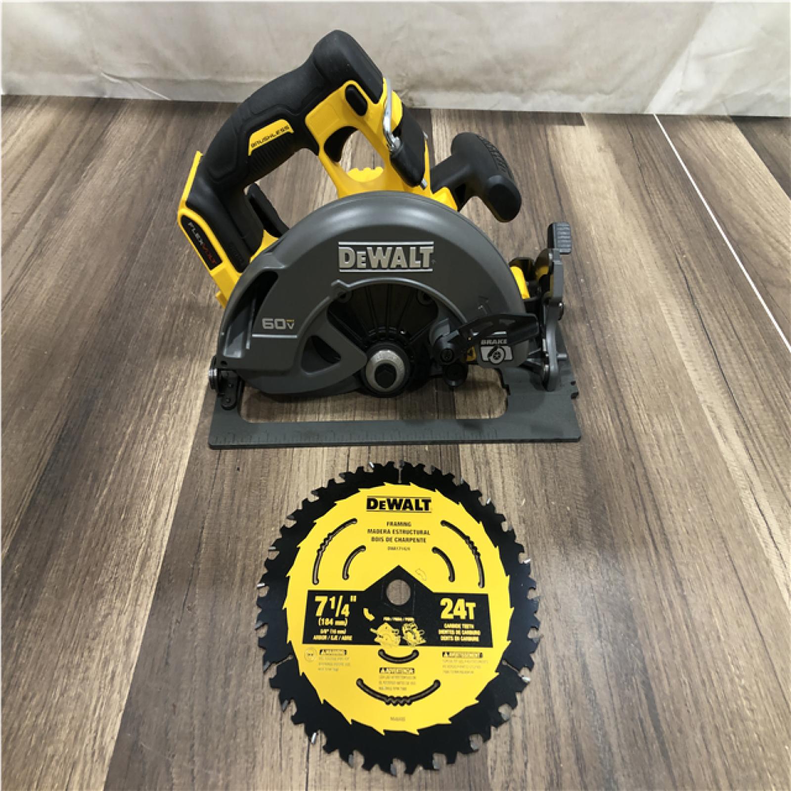 AS-IS DEWALT FLEXVOLT 60V MAX Cordless Brushless 7-1/4 in. Circular Saw with Brake (Tool Only)