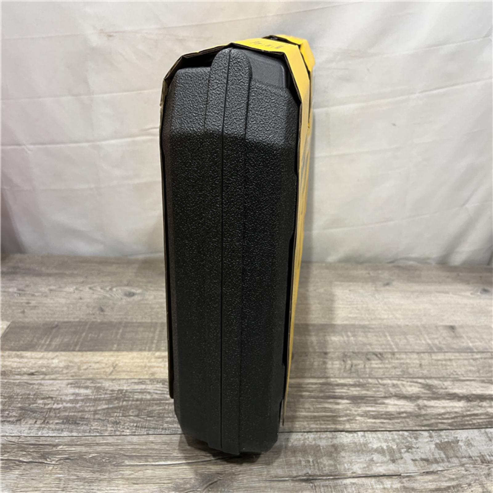 NEW - DEWALT 20V MAX Cordless 1 in. PEX Expansion Tool Kit