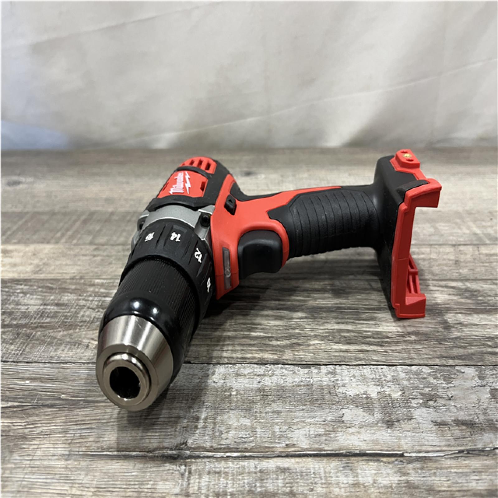 AS-IS Milwaukee 18V Lithium-Ion Cordless Drill Driver/Impact Driver Combo Kit