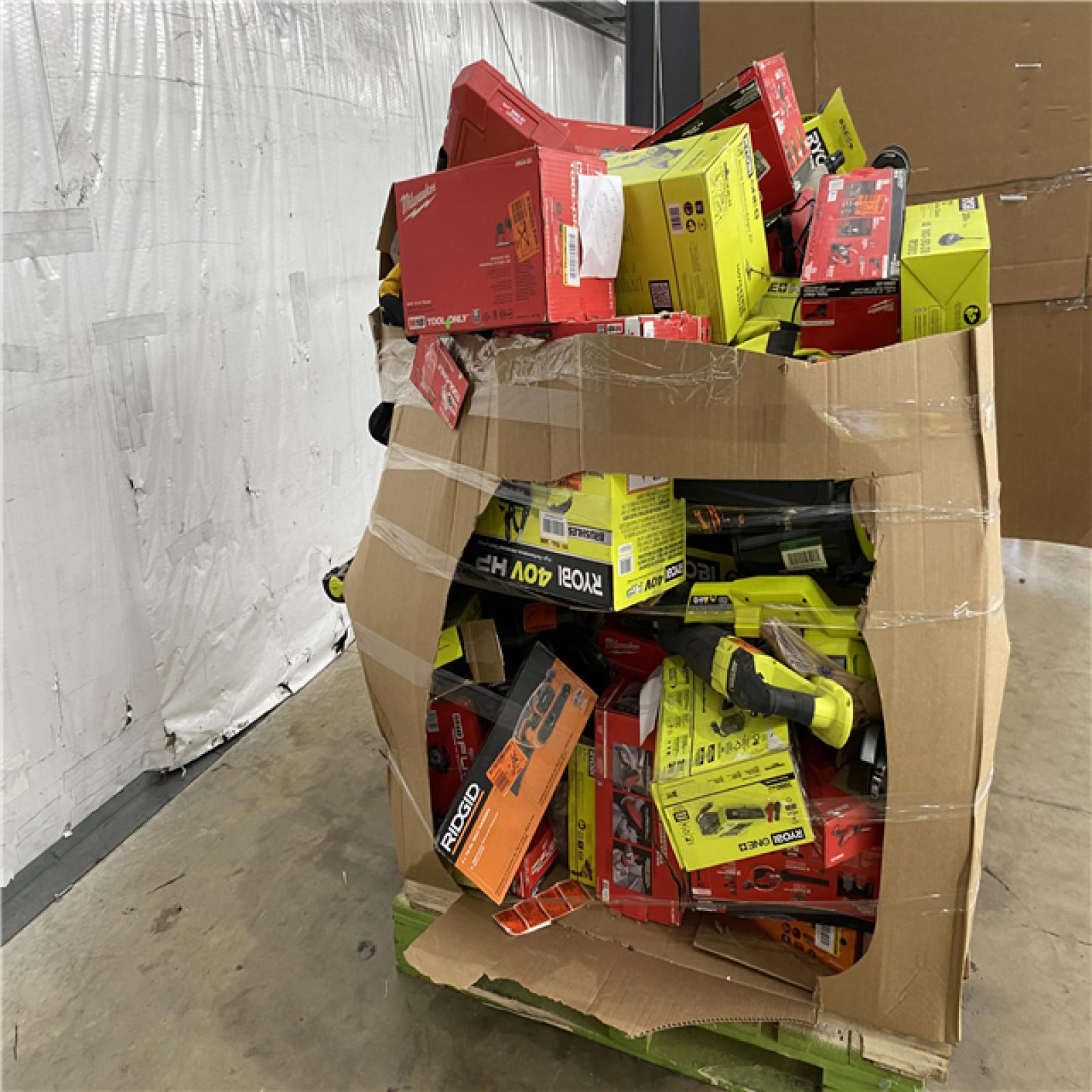 Houston Location AS IS - Tool Pallet