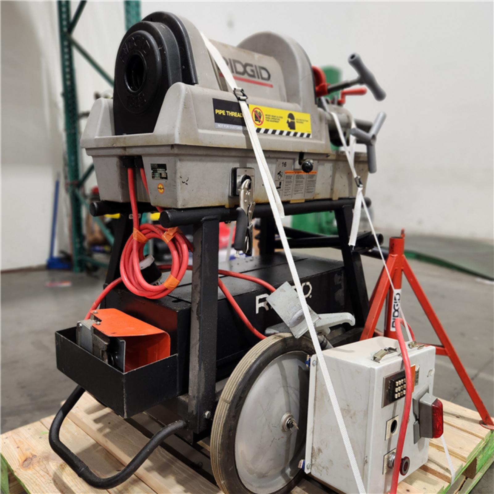 Dallas Location - As-Is RIDGID 1822I Pipe Threading Machine