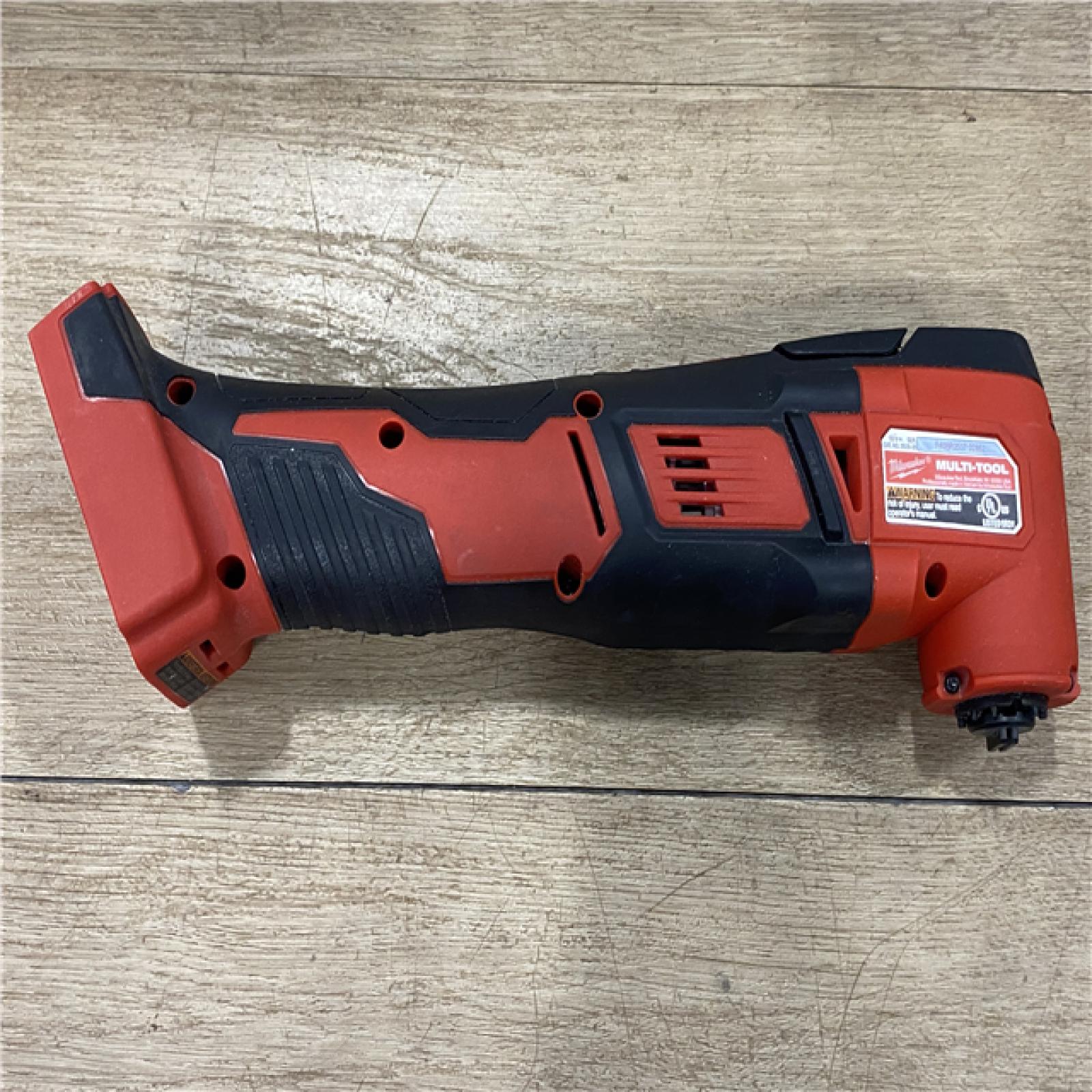AS-IS Milwaukee 18V Lithium-Ion Cordless Oscillating Multi-Tool (Tool-Only)
