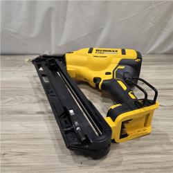 AS-IS DeWalt 15 GA ANGLED FINISH NAILER KIT