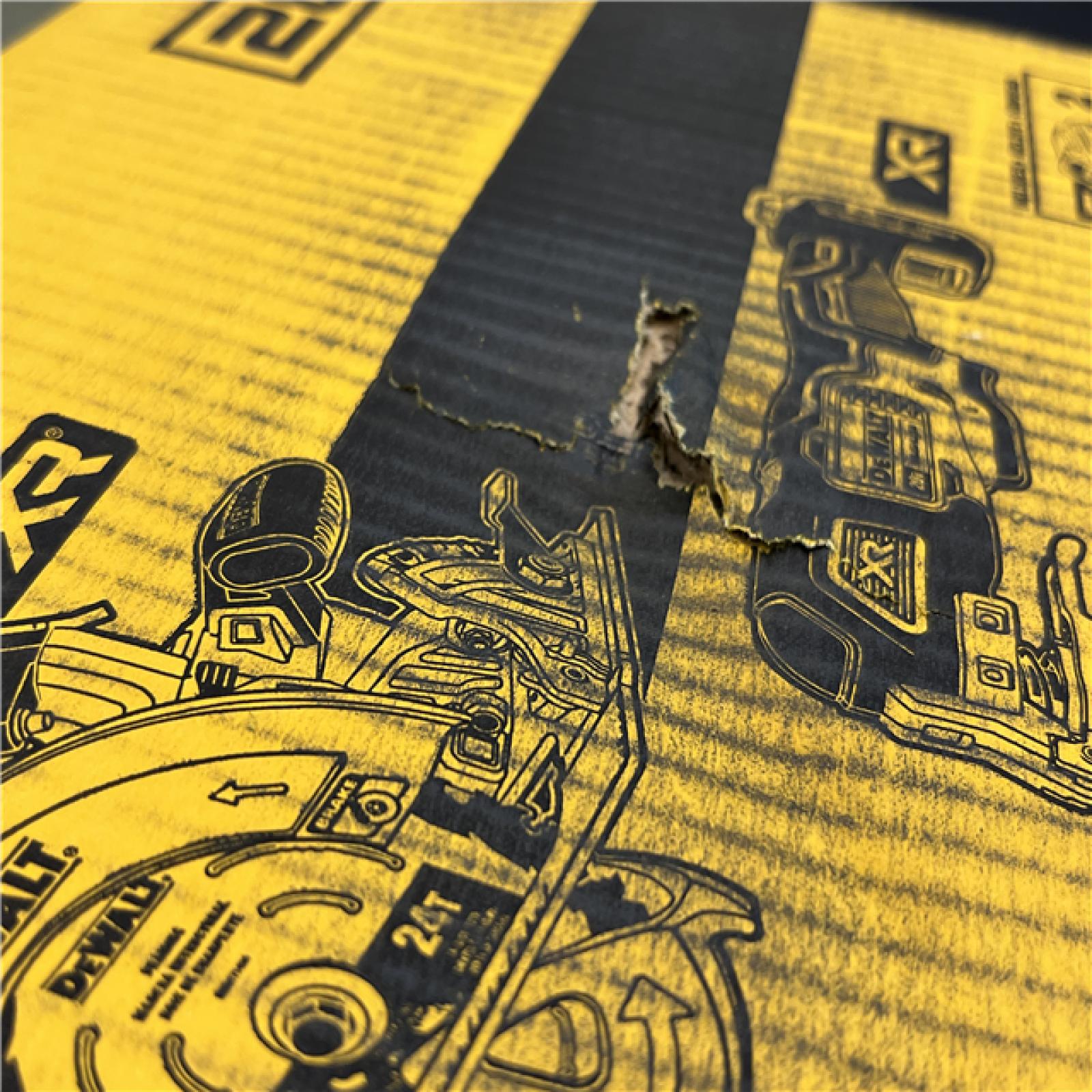NEW - DEWALT 20V Lithium-Ion Cordless 5-Tool Combo Kit