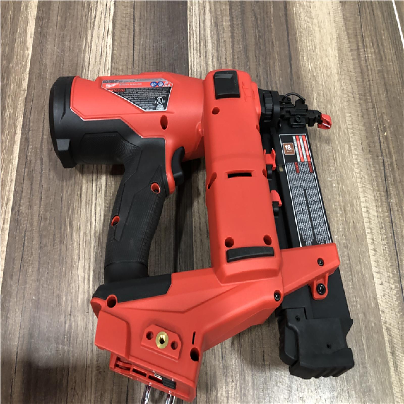 AS-IS Milwaukee FUEL 18-Volt Lithium-Ion Brushless Cordless Gen II 18-Gauge Brad Nailer (Tool-Only)